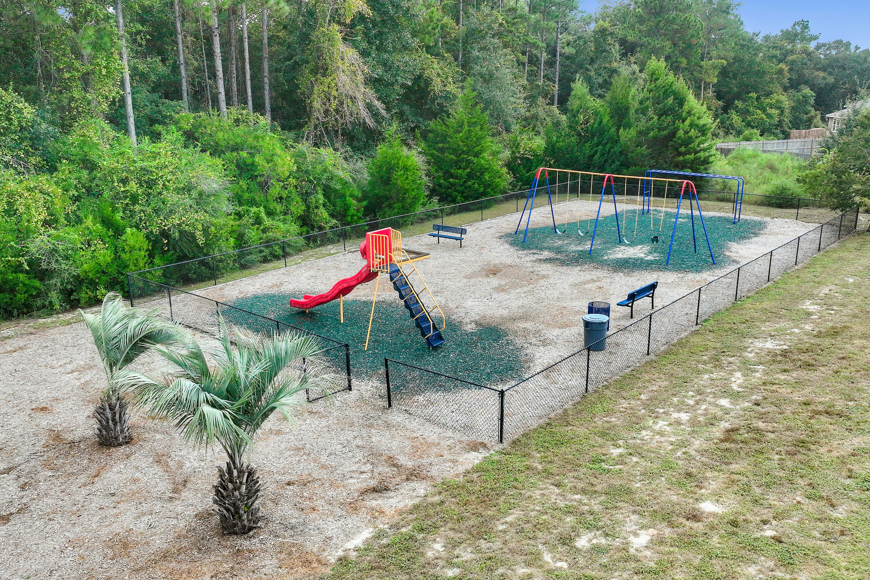 Cross Creek Estates - Residential