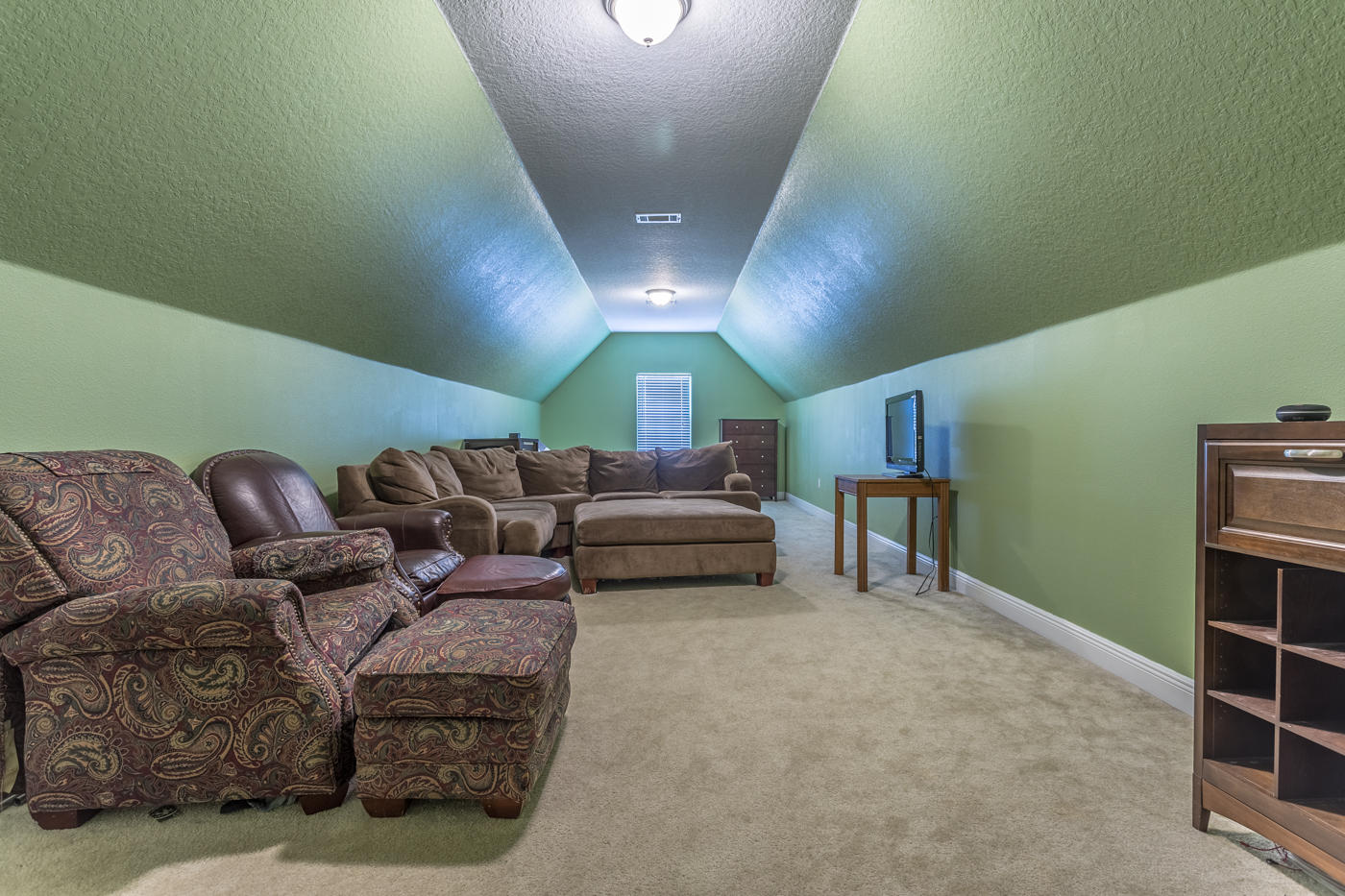 FOX VALLEY - Residential