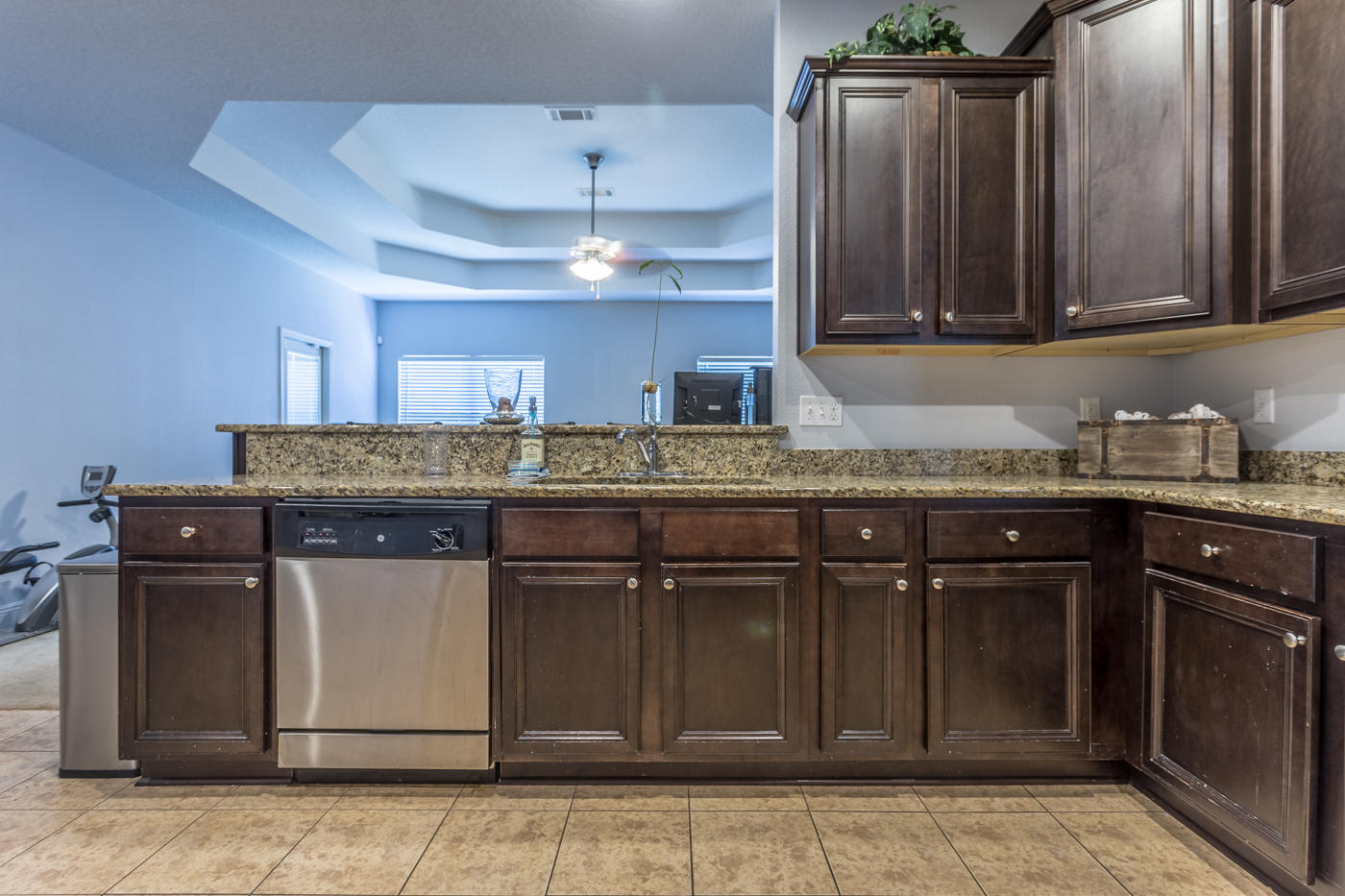 FOX VALLEY - Residential