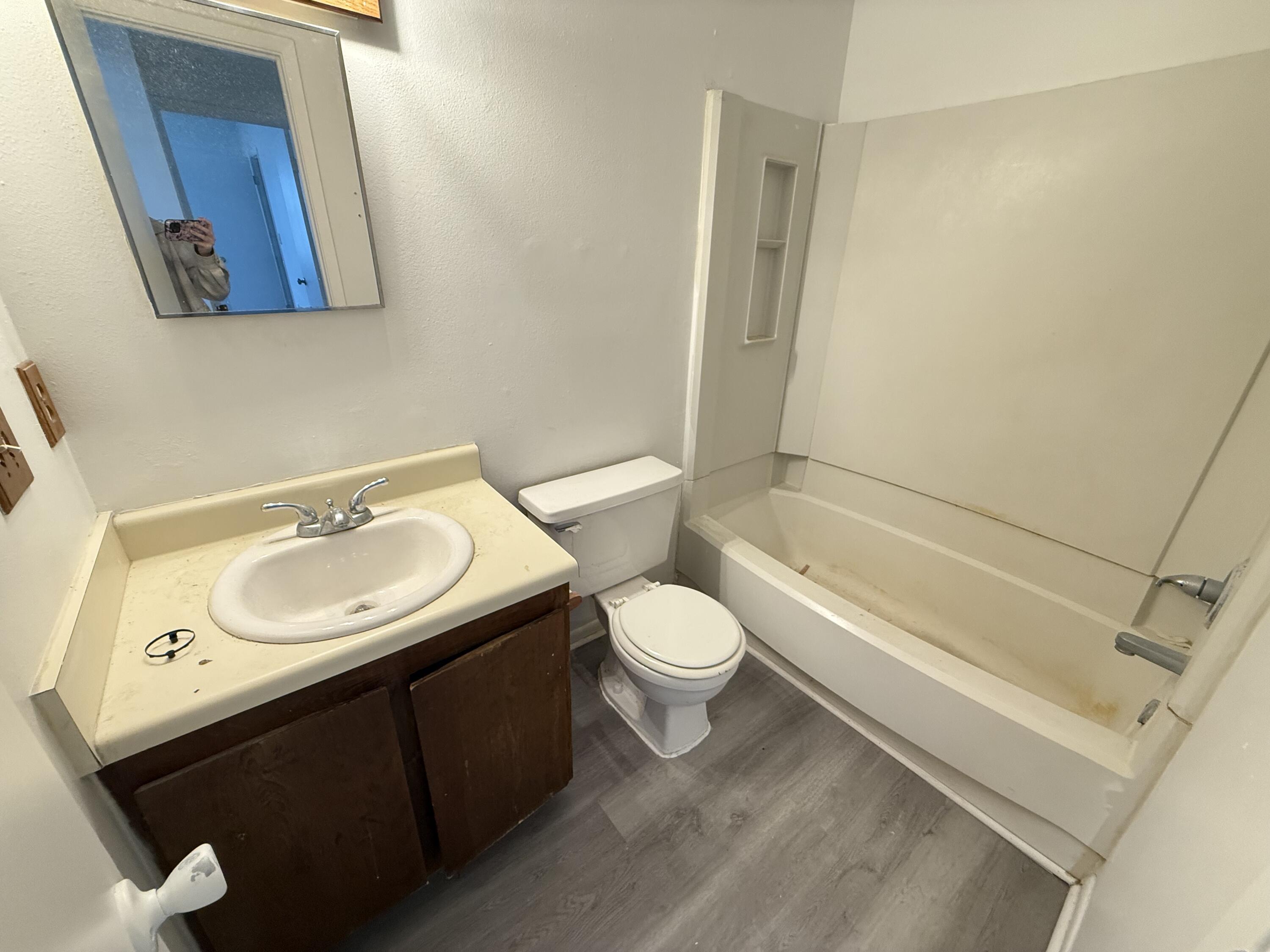 CAMBRIDGE T/H - Residential Lease