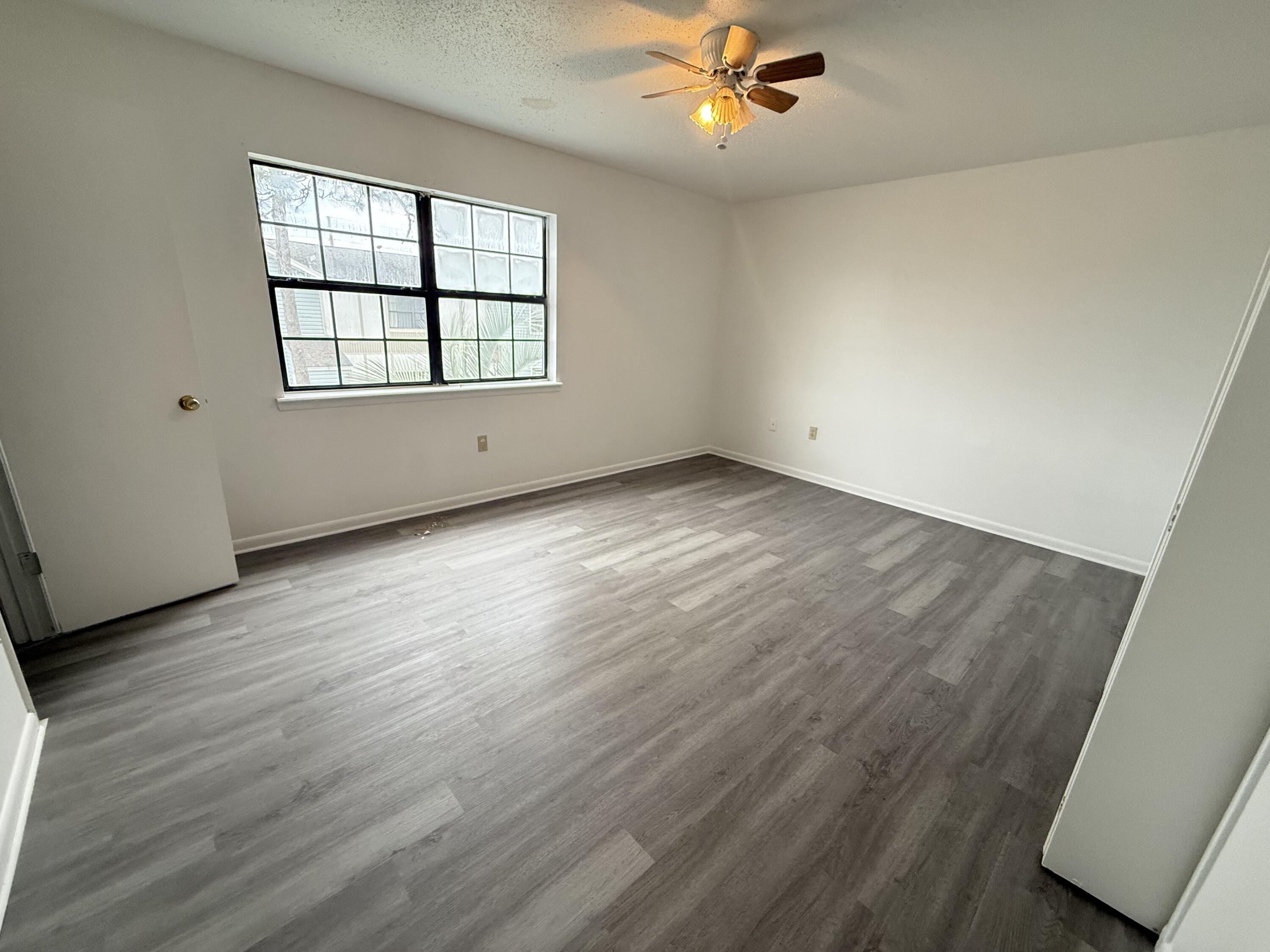 CAMBRIDGE T/H - Residential Lease