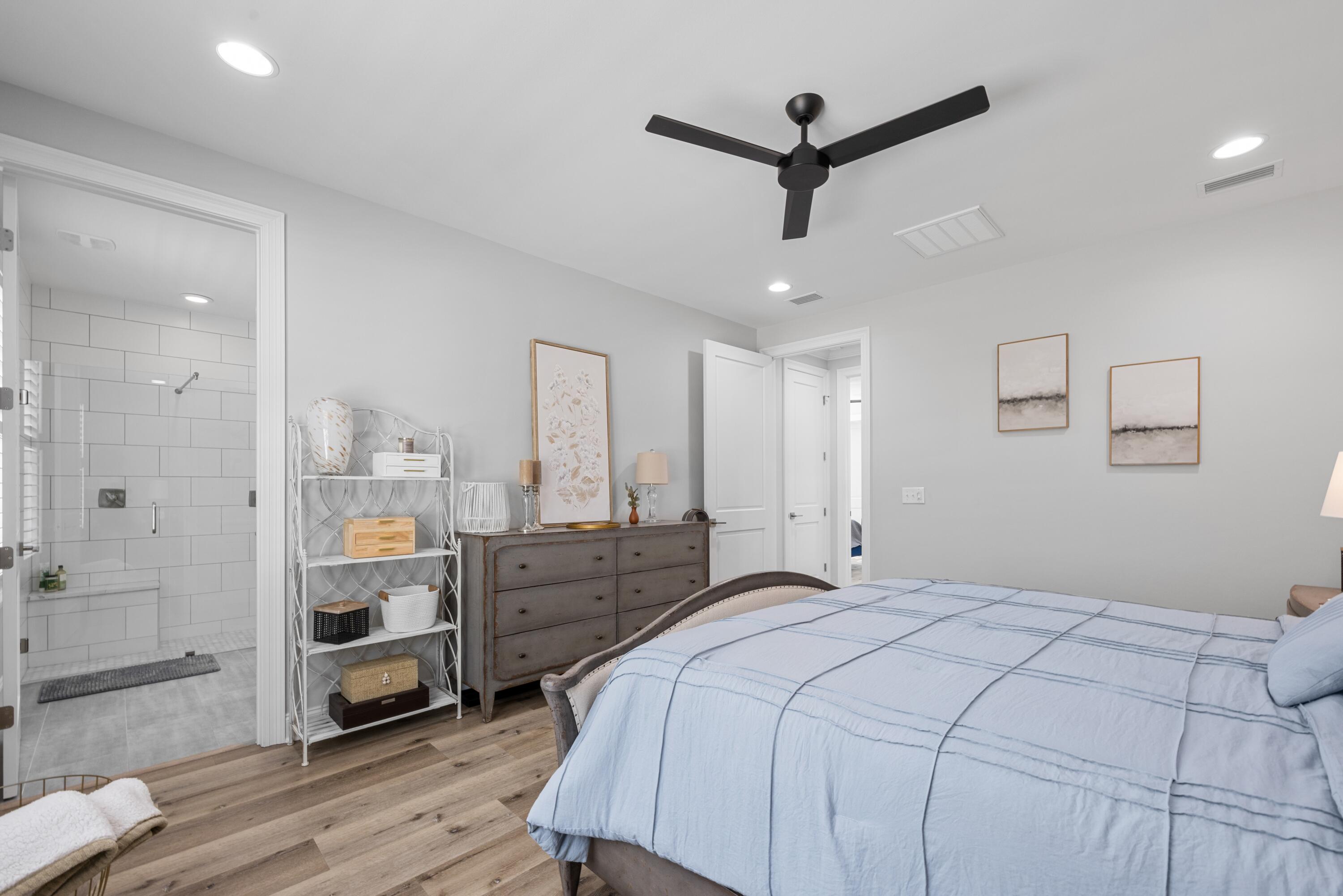 RAIDERS LANDING - Residential