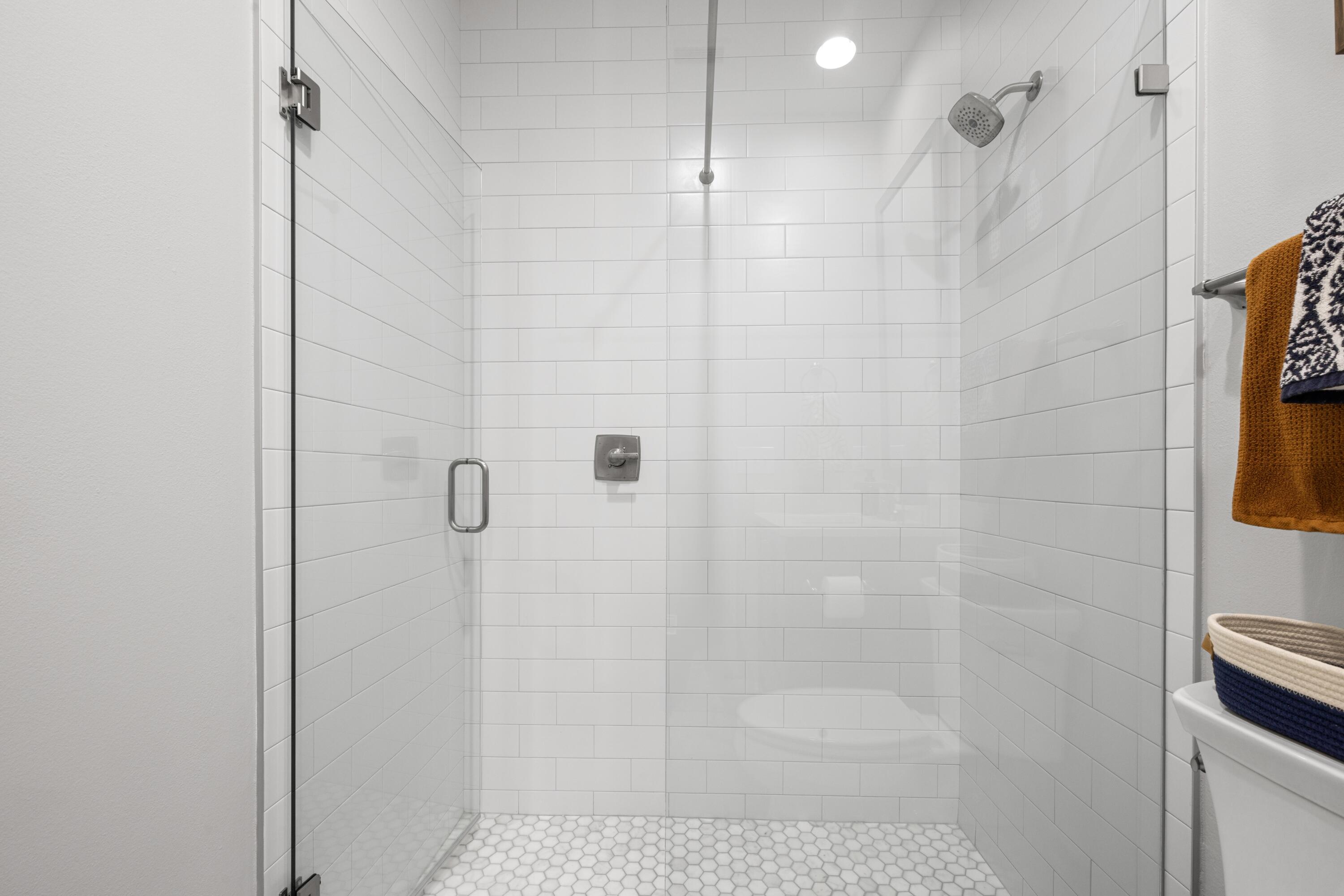 RAIDERS LANDING - Residential