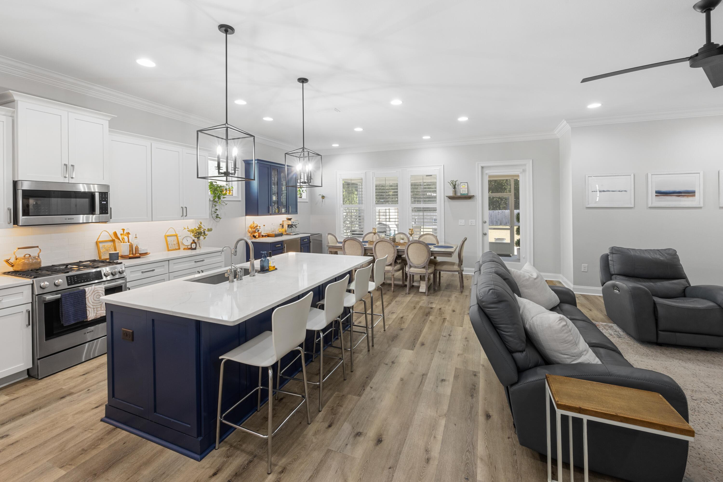 RAIDERS LANDING - Residential