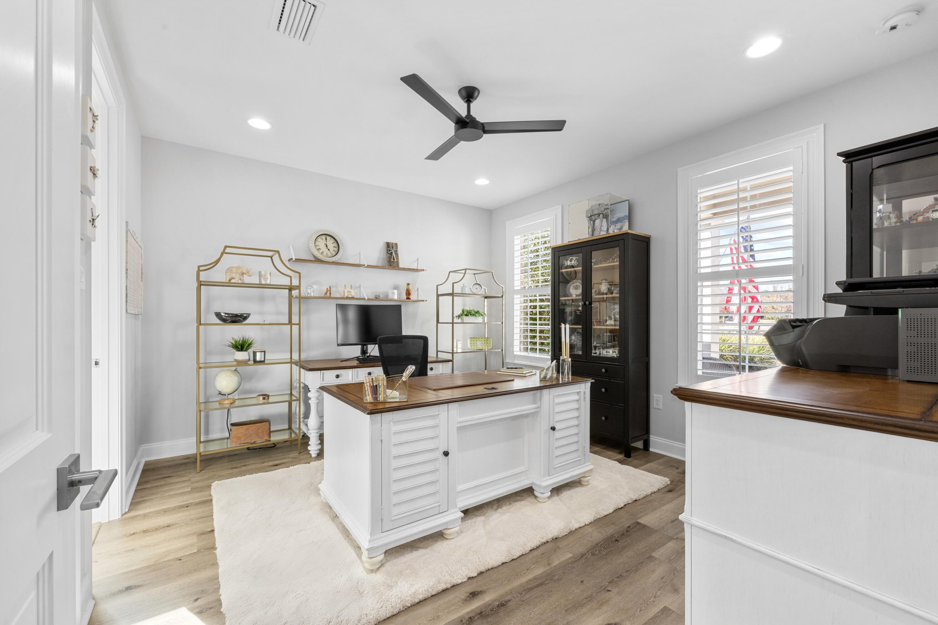 RAIDERS LANDING - Residential