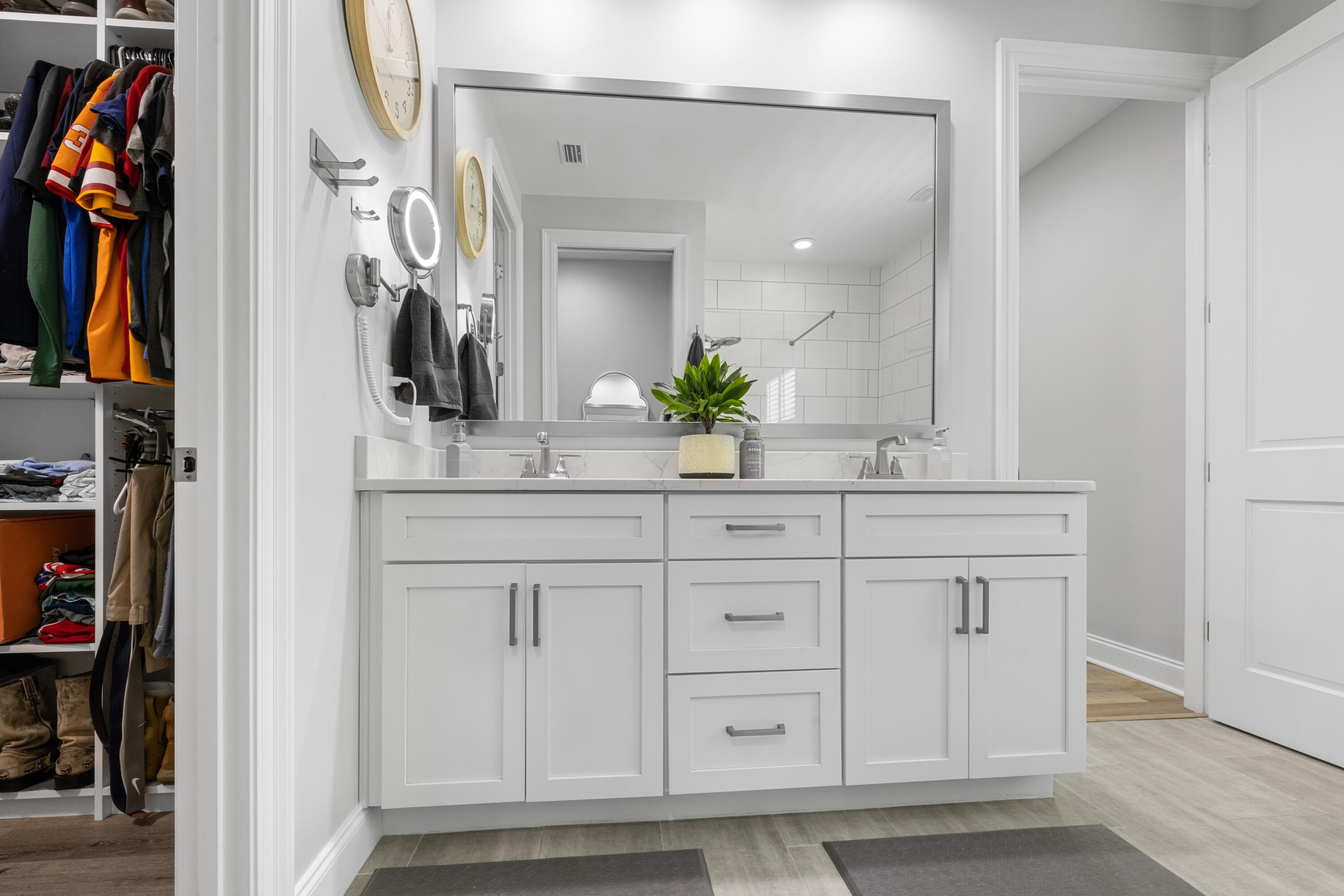 RAIDERS LANDING - Residential