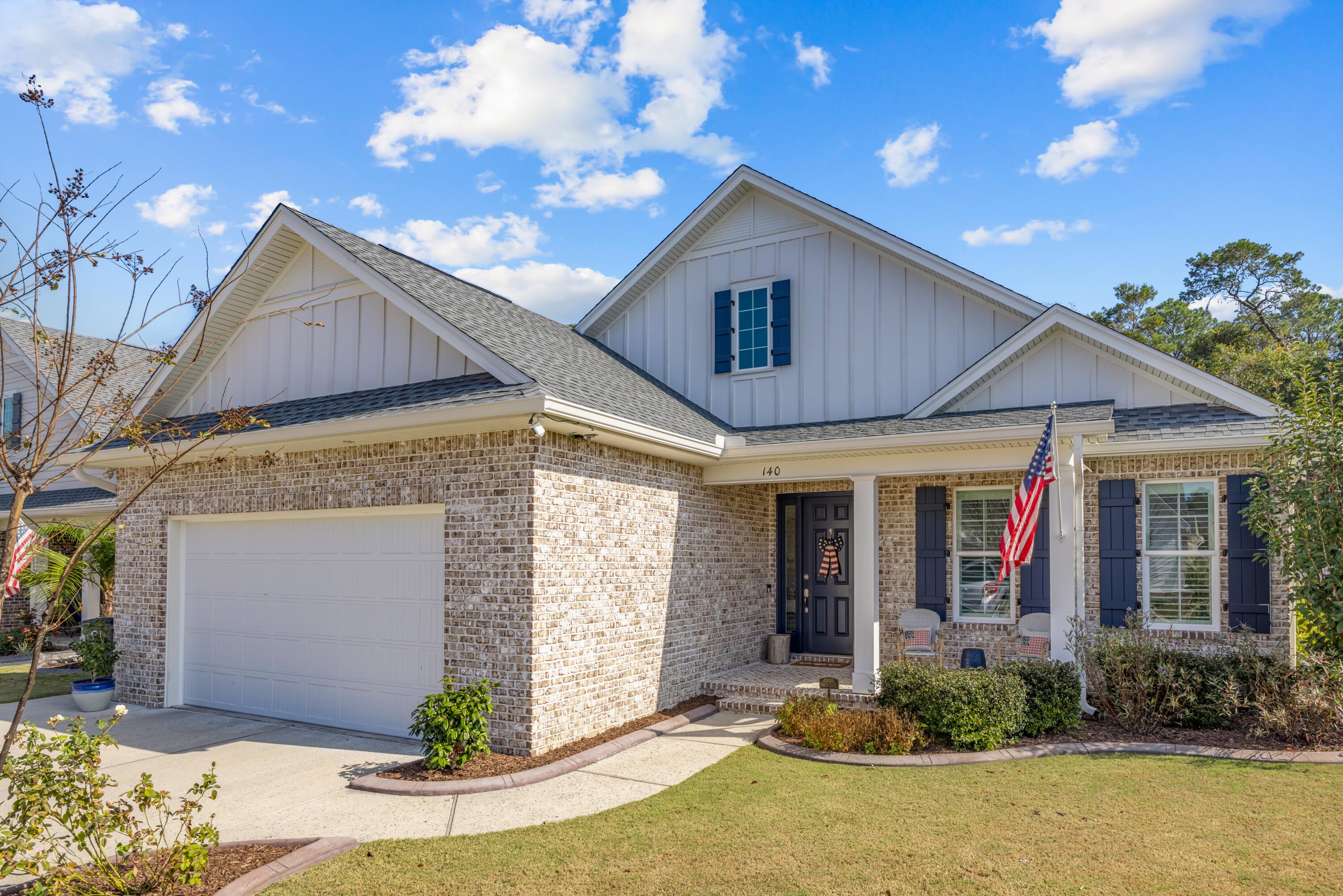 RAIDERS LANDING - Residential