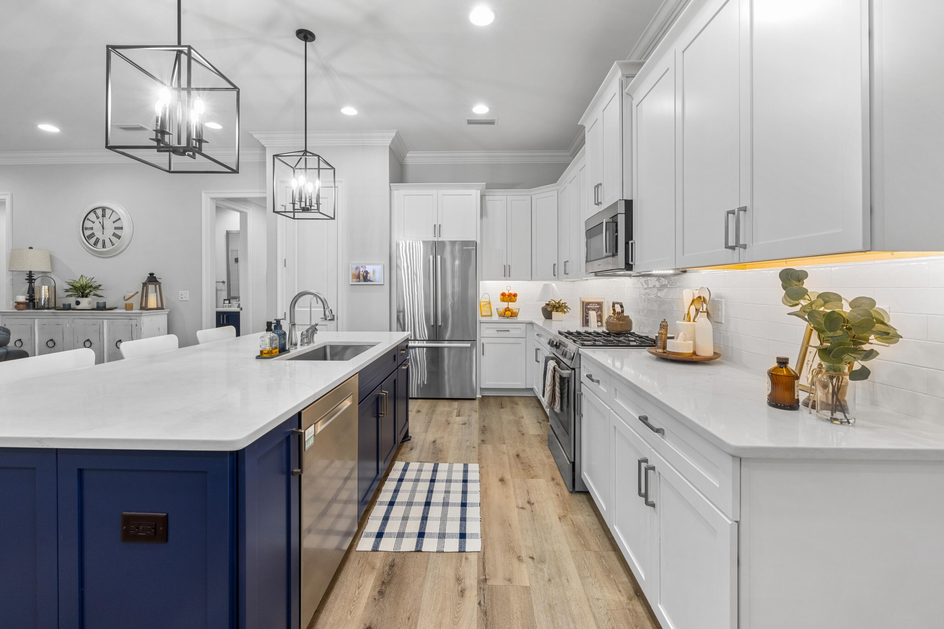 RAIDERS LANDING - Residential