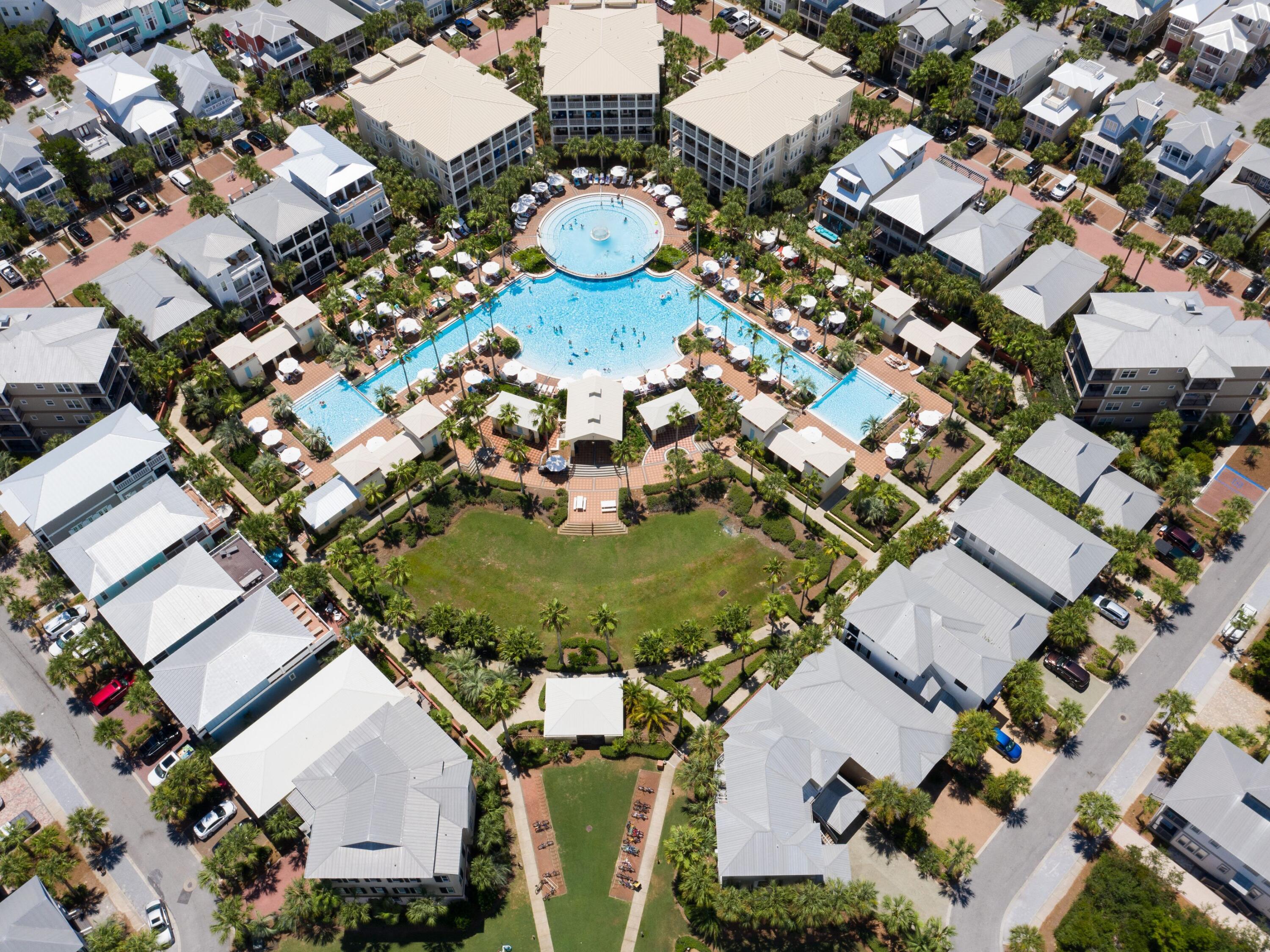 VILLAS AT SEACREST BEACH - Residential