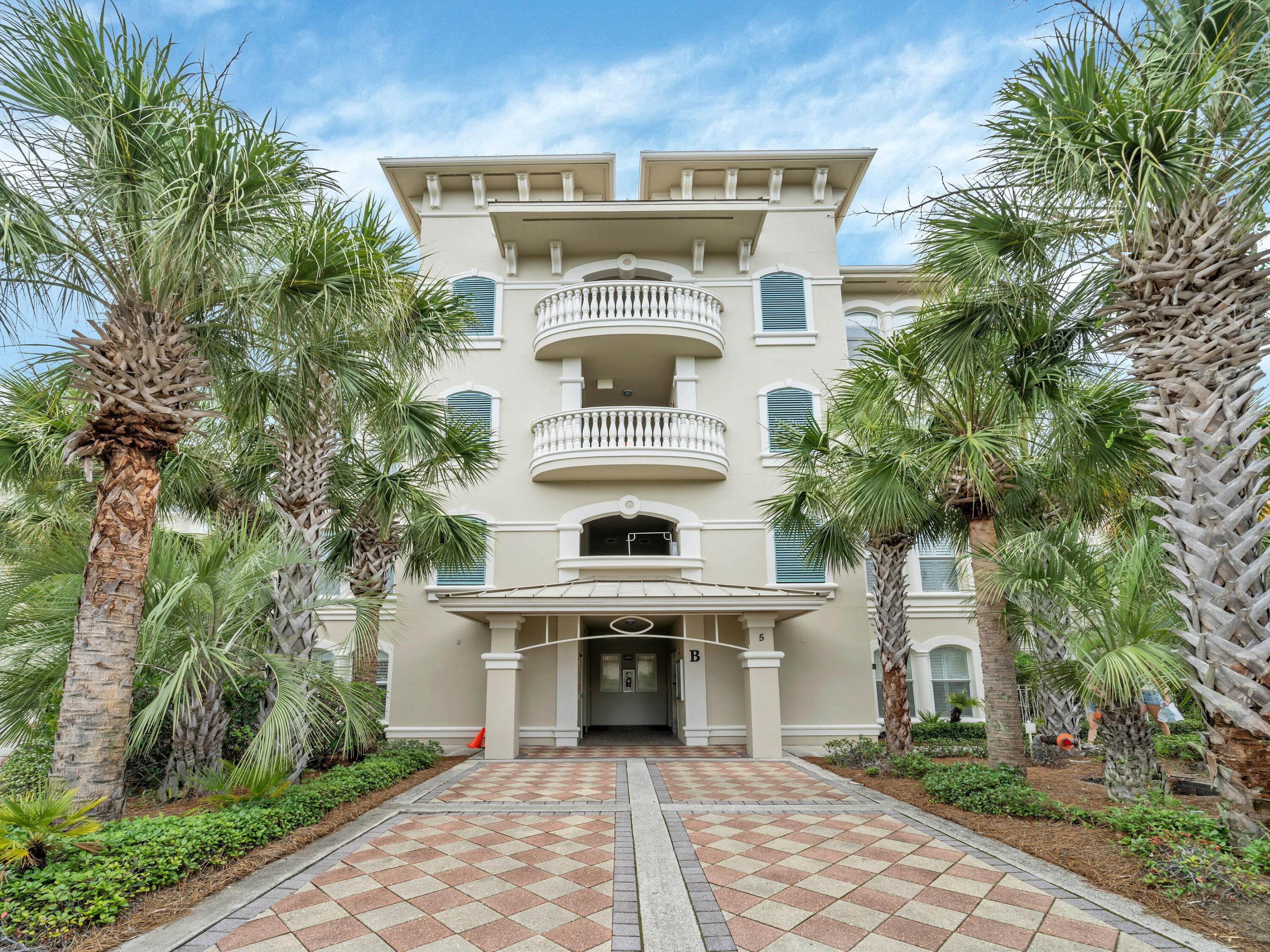 VILLAS AT SEACREST BEACH - Residential