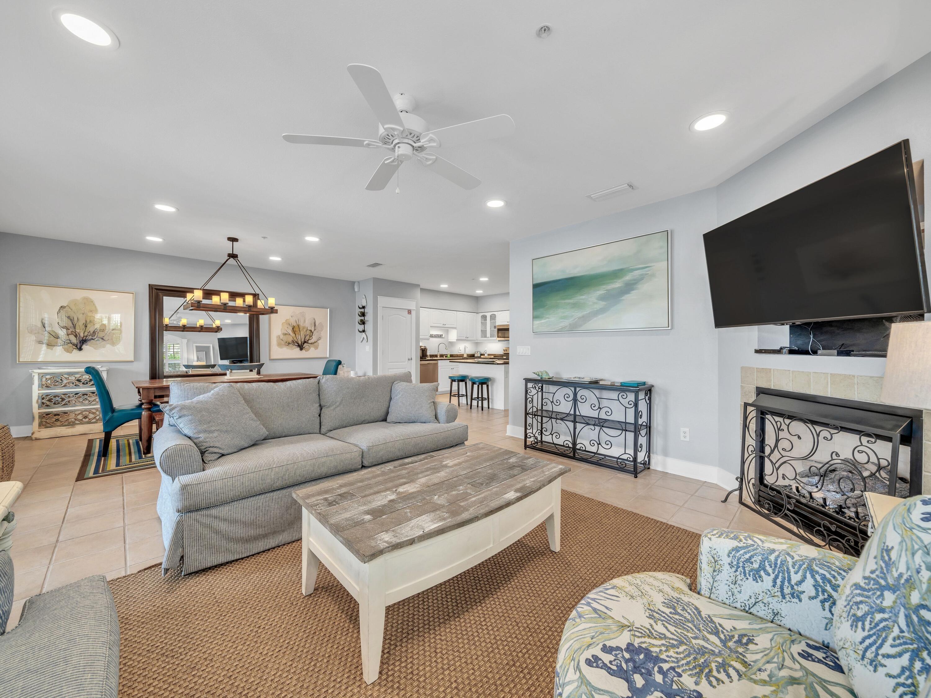 VILLAS AT SEACREST BEACH - Residential