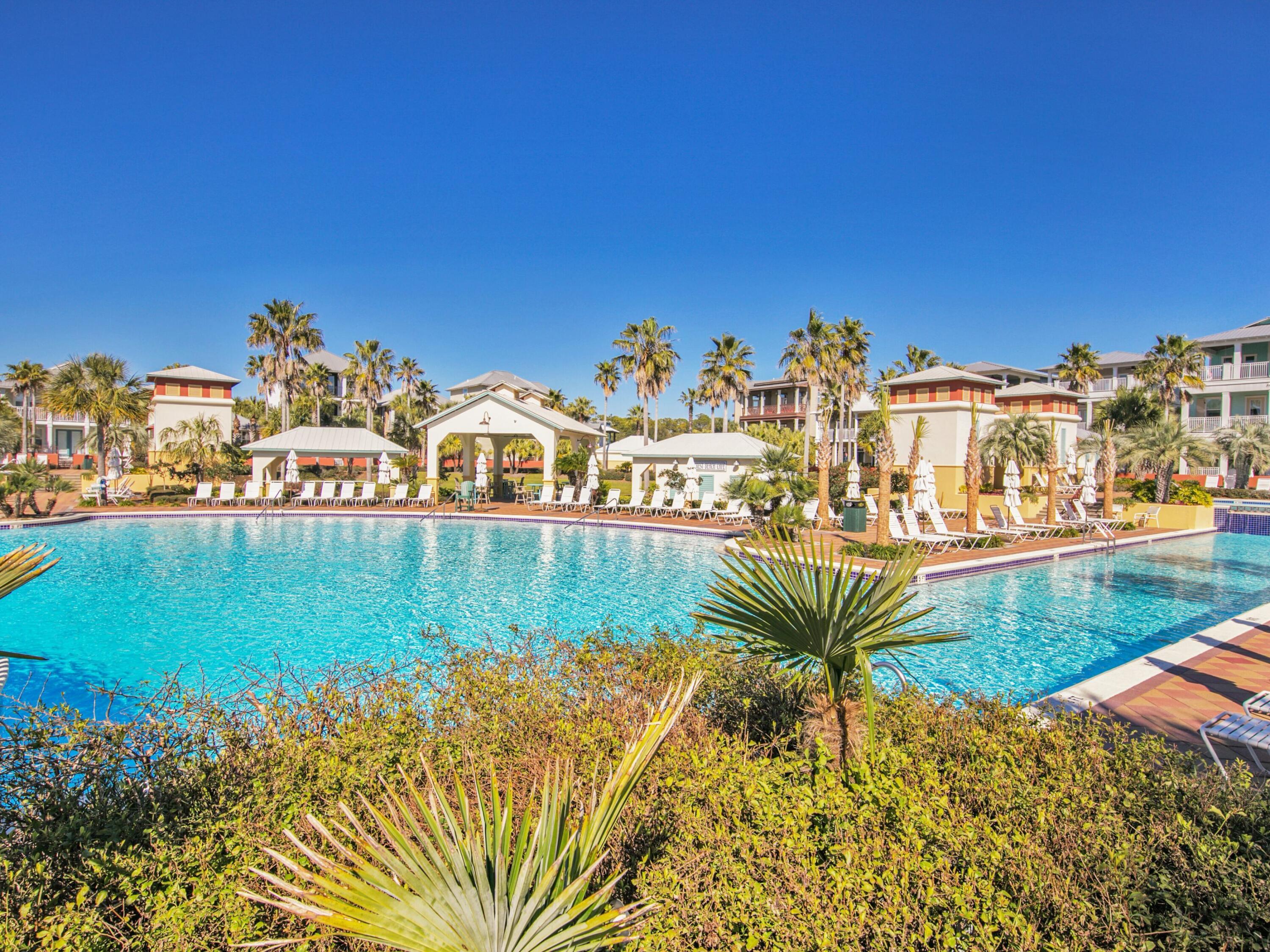 VILLAS AT SEACREST BEACH - Residential