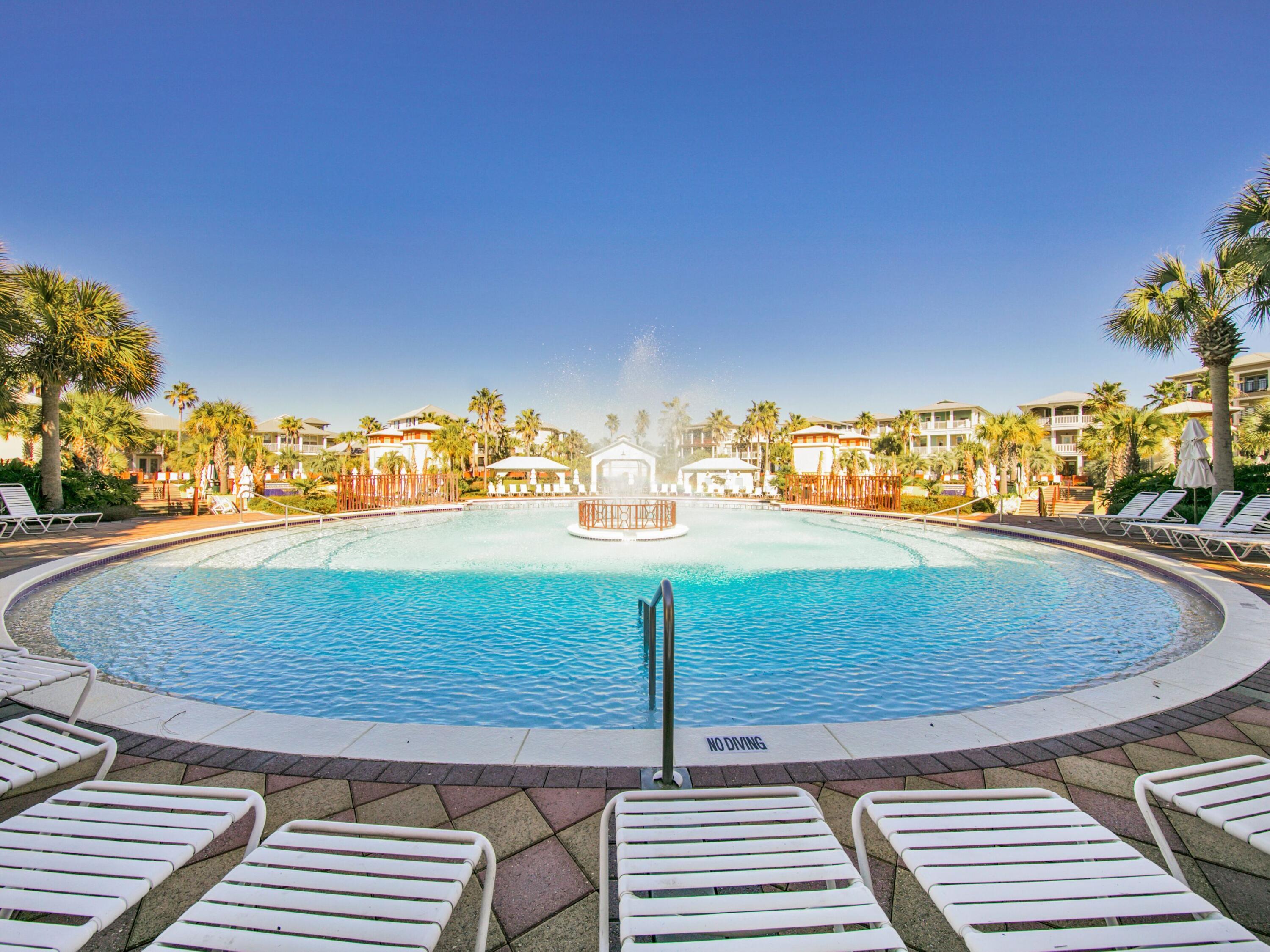 VILLAS AT SEACREST BEACH - Residential