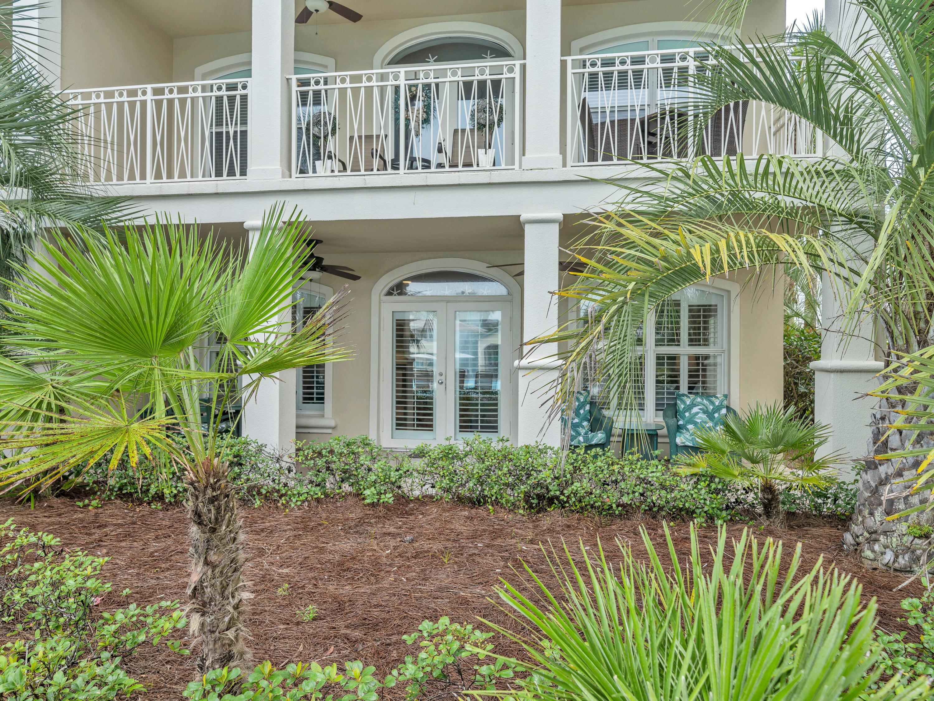 VILLAS AT SEACREST BEACH - Residential