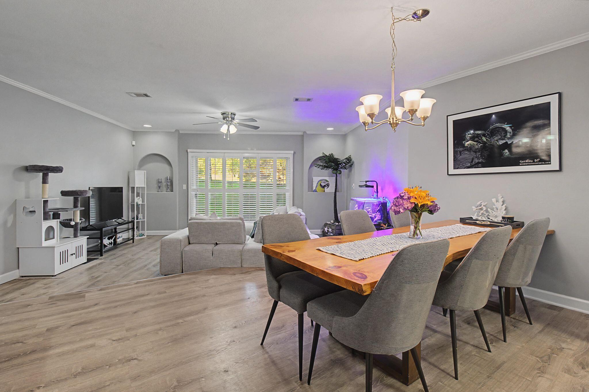 PELICAN PLACE T/H WEST - Residential Lease