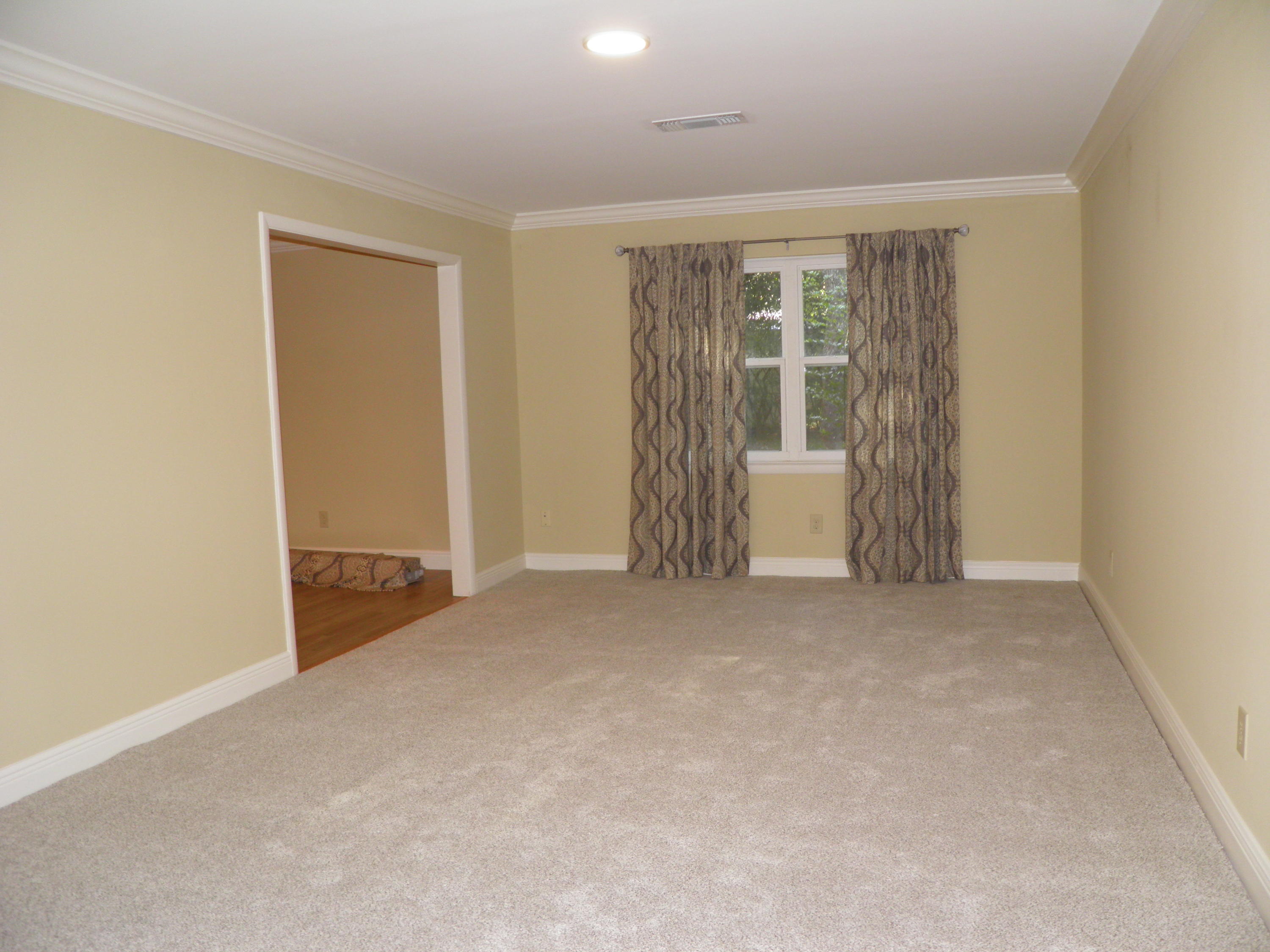 COLONY ESTATES - Residential Lease