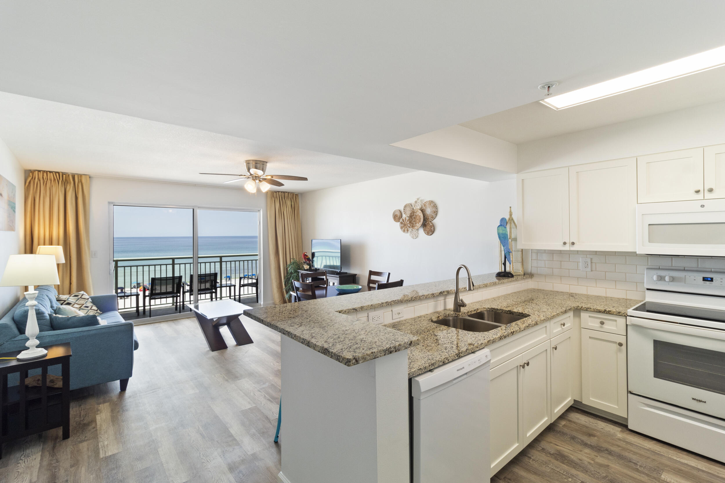 PELICAN ISLE - Residential
