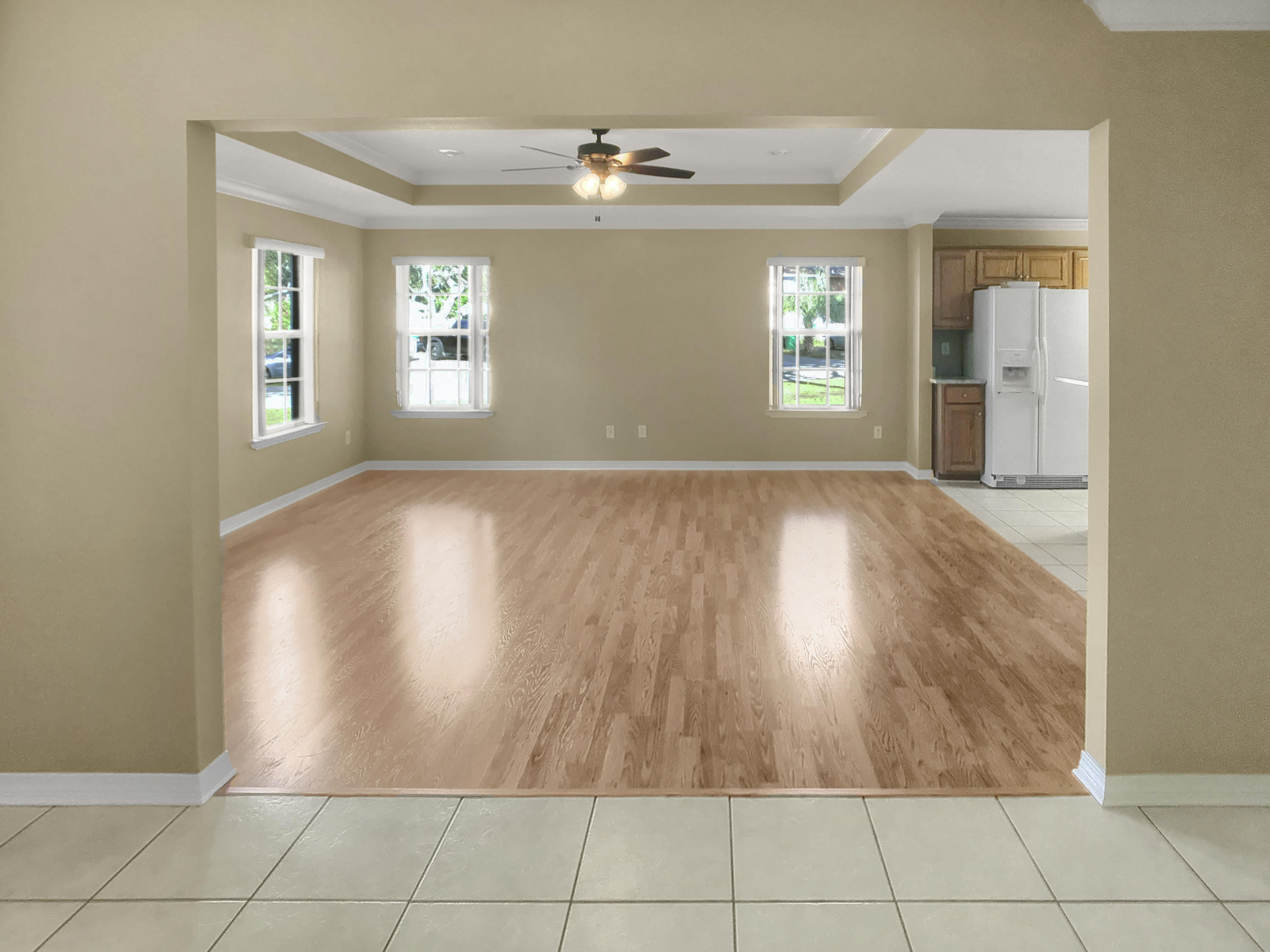 LAKESIDE VILLAGE - Residential