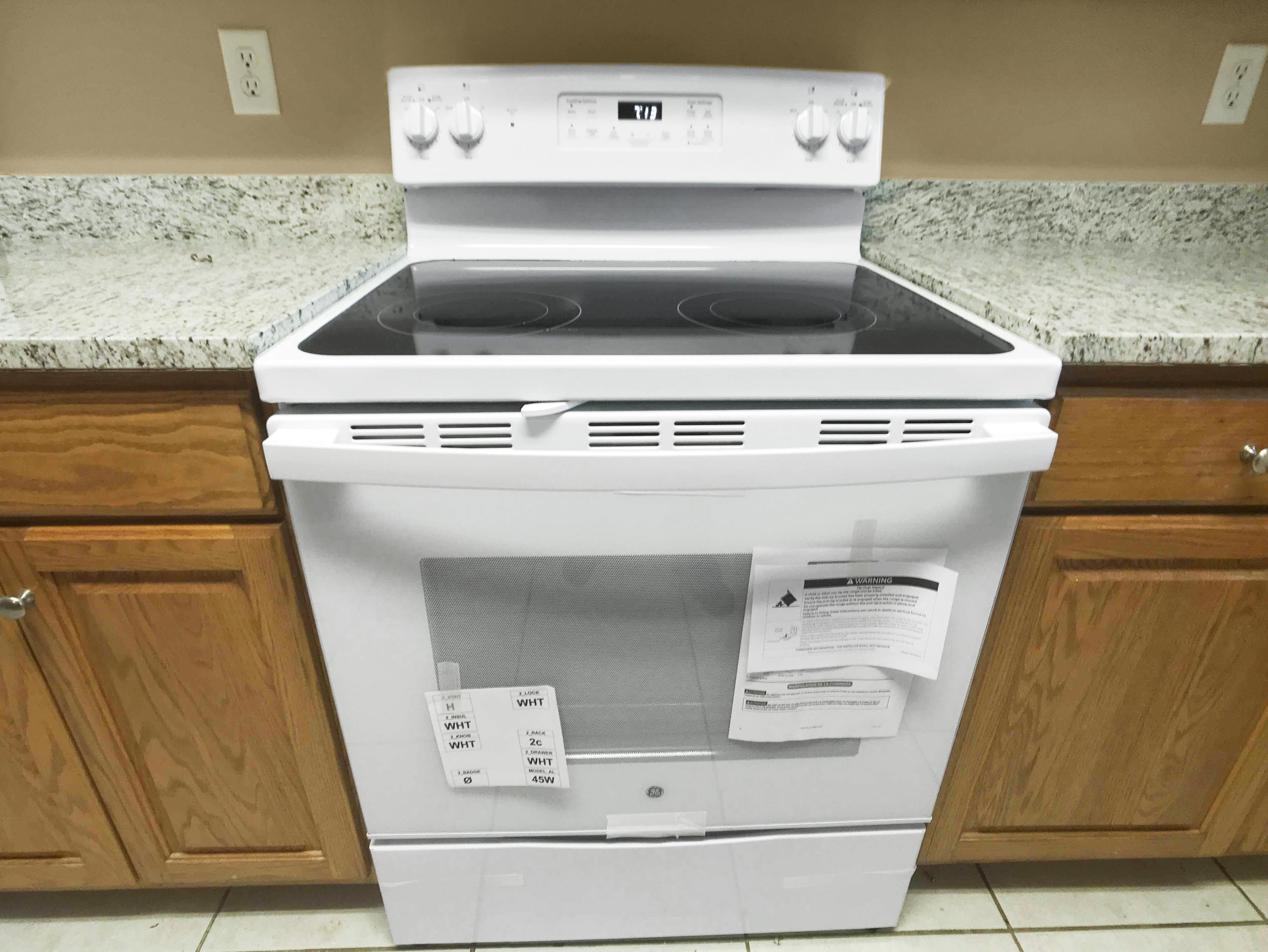 LAKESIDE VILLAGE - Residential