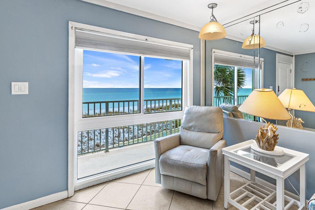 AQUA VILLA - Residential