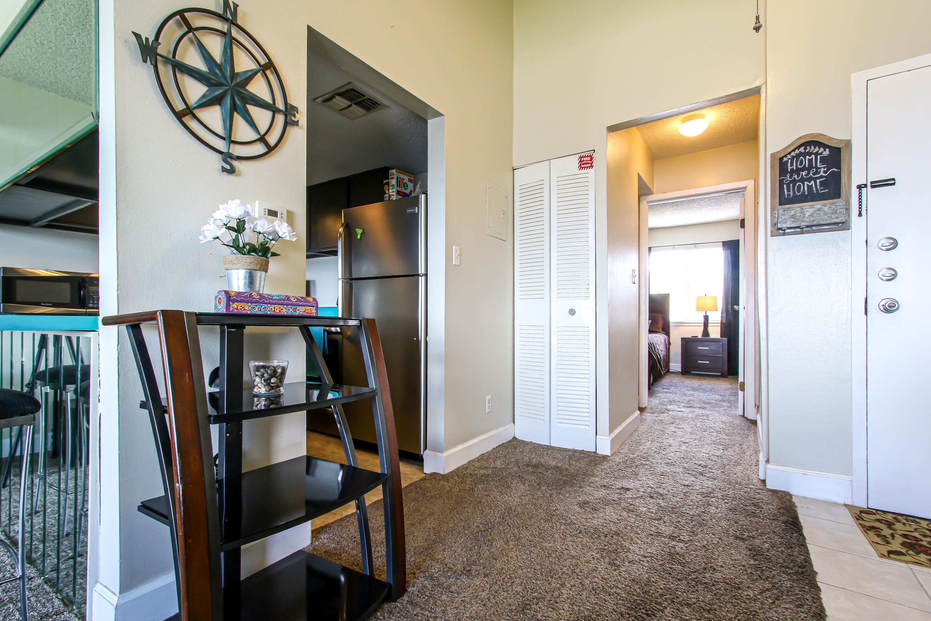 FINISTERRA CONDO - Residential