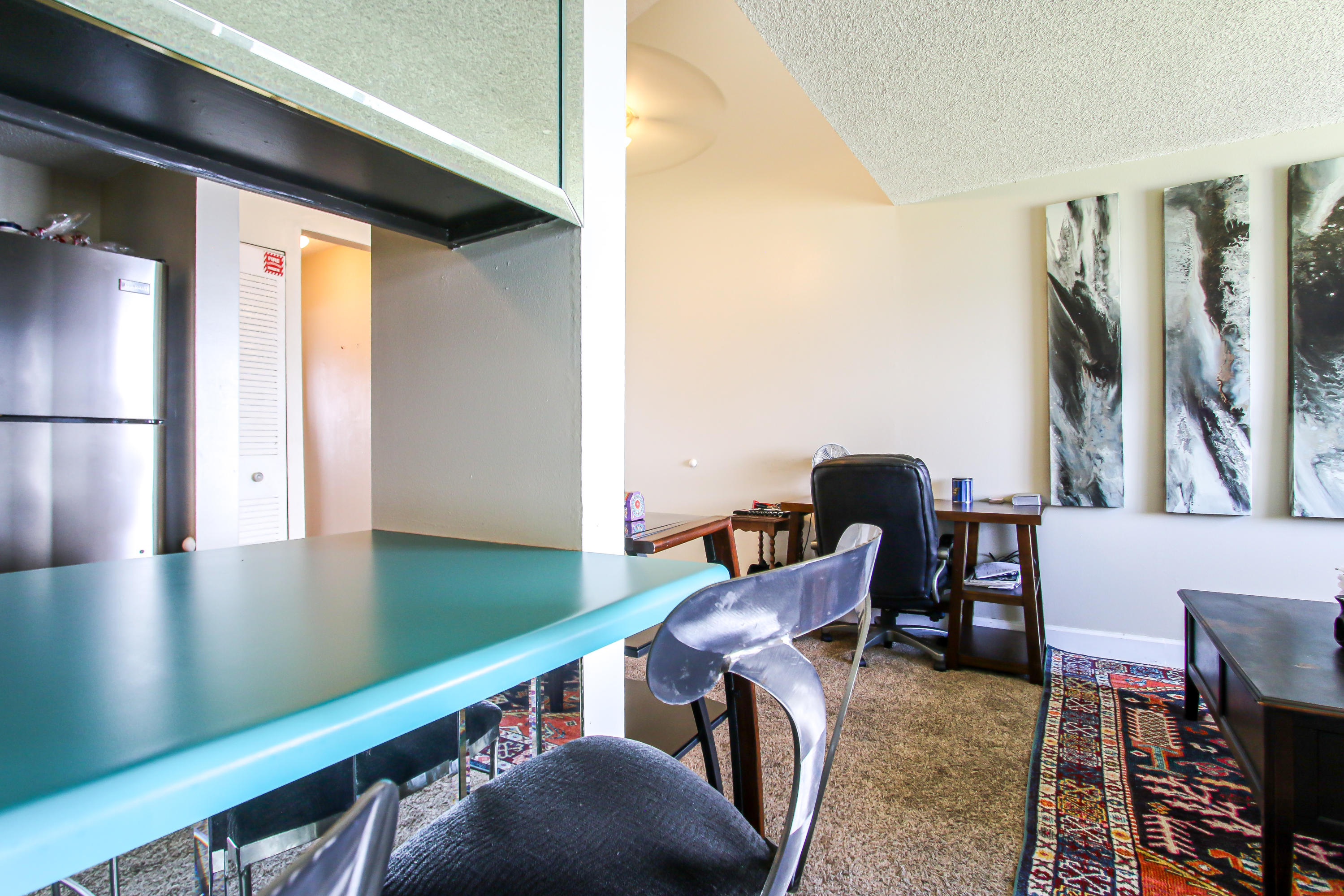 FINISTERRA CONDO - Residential