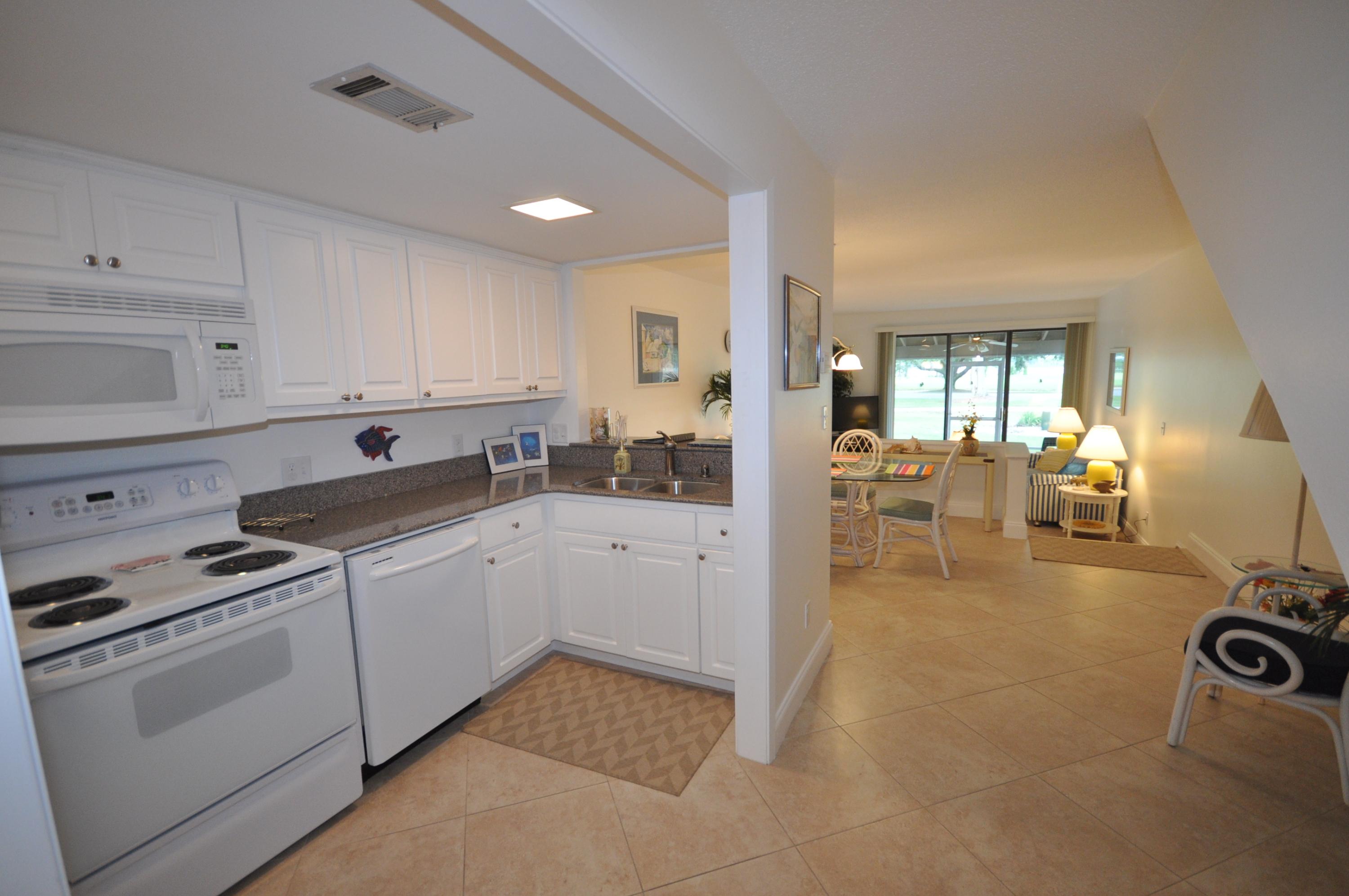 BAYOU VILLAGE CONDO PH 1 - Residential