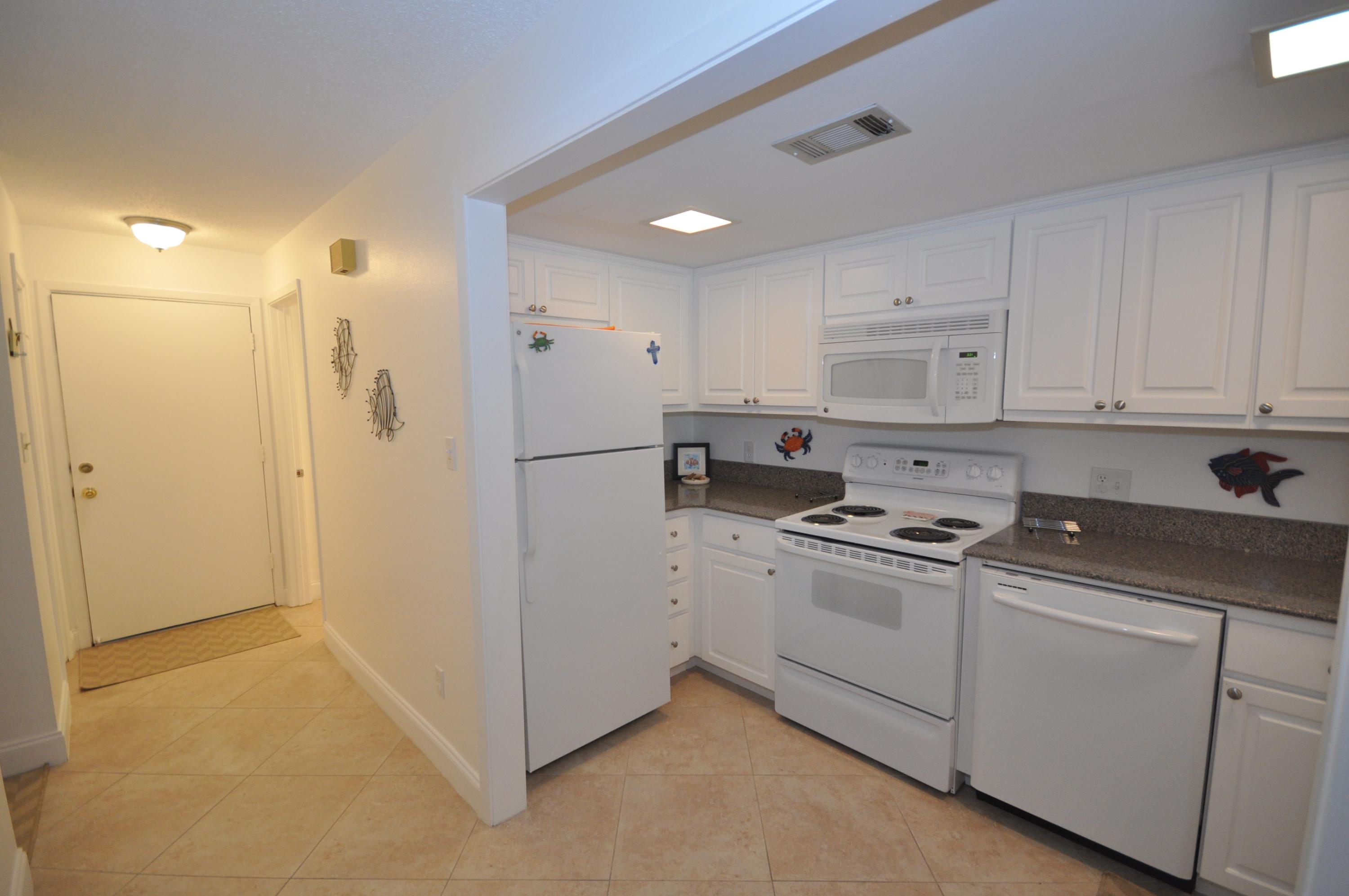 BAYOU VILLAGE CONDO PH 1 - Residential