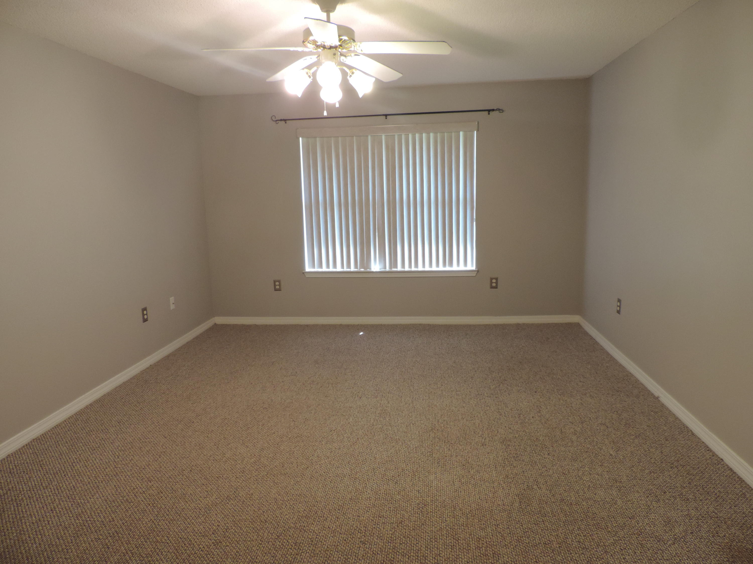 FOXWOOD ADDITION S/D - Residential