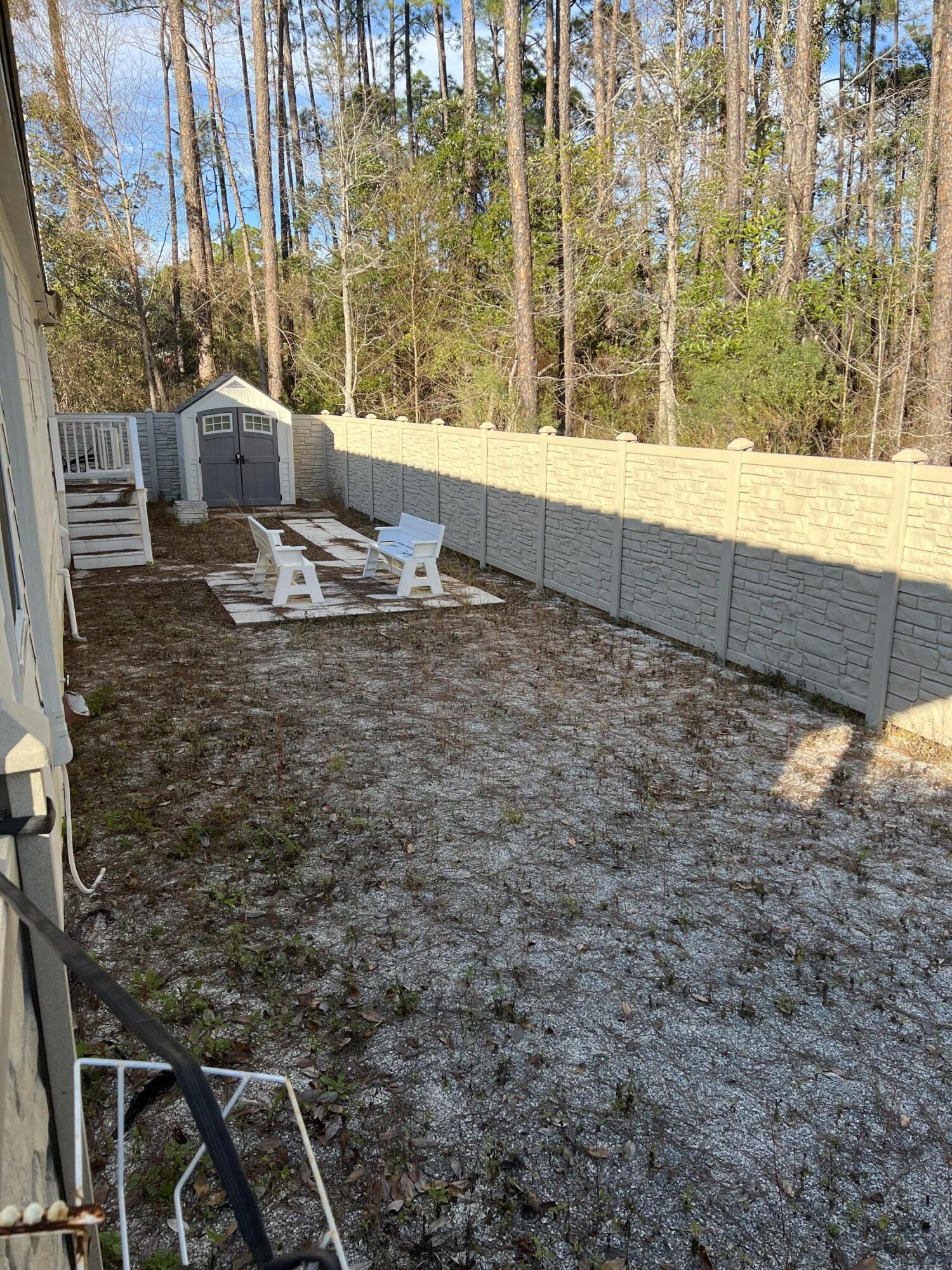MAGNOLIA BEACH - Residential