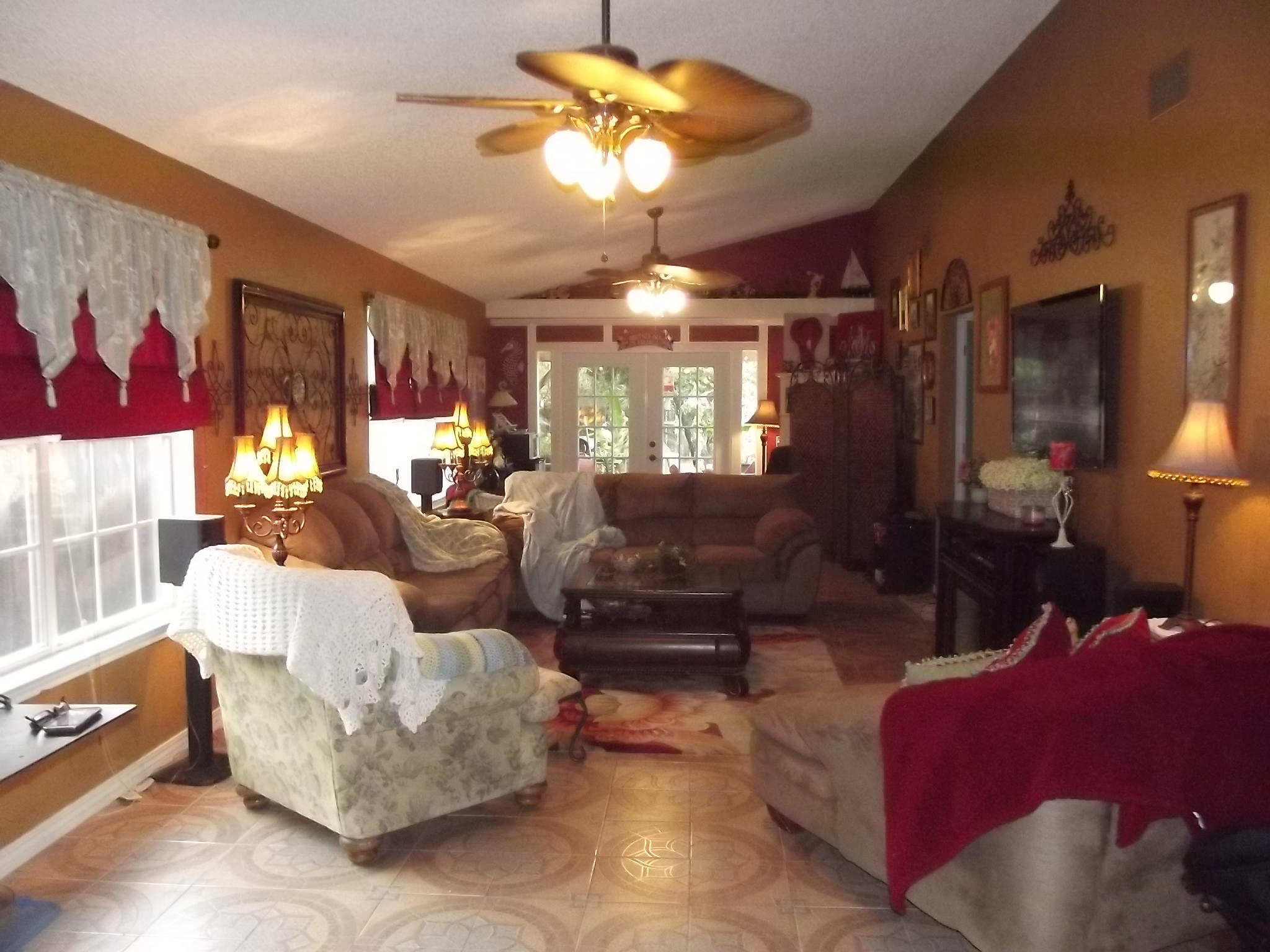 LIGHTHOUSE POINTE UNIT 1 & 2 - Residential