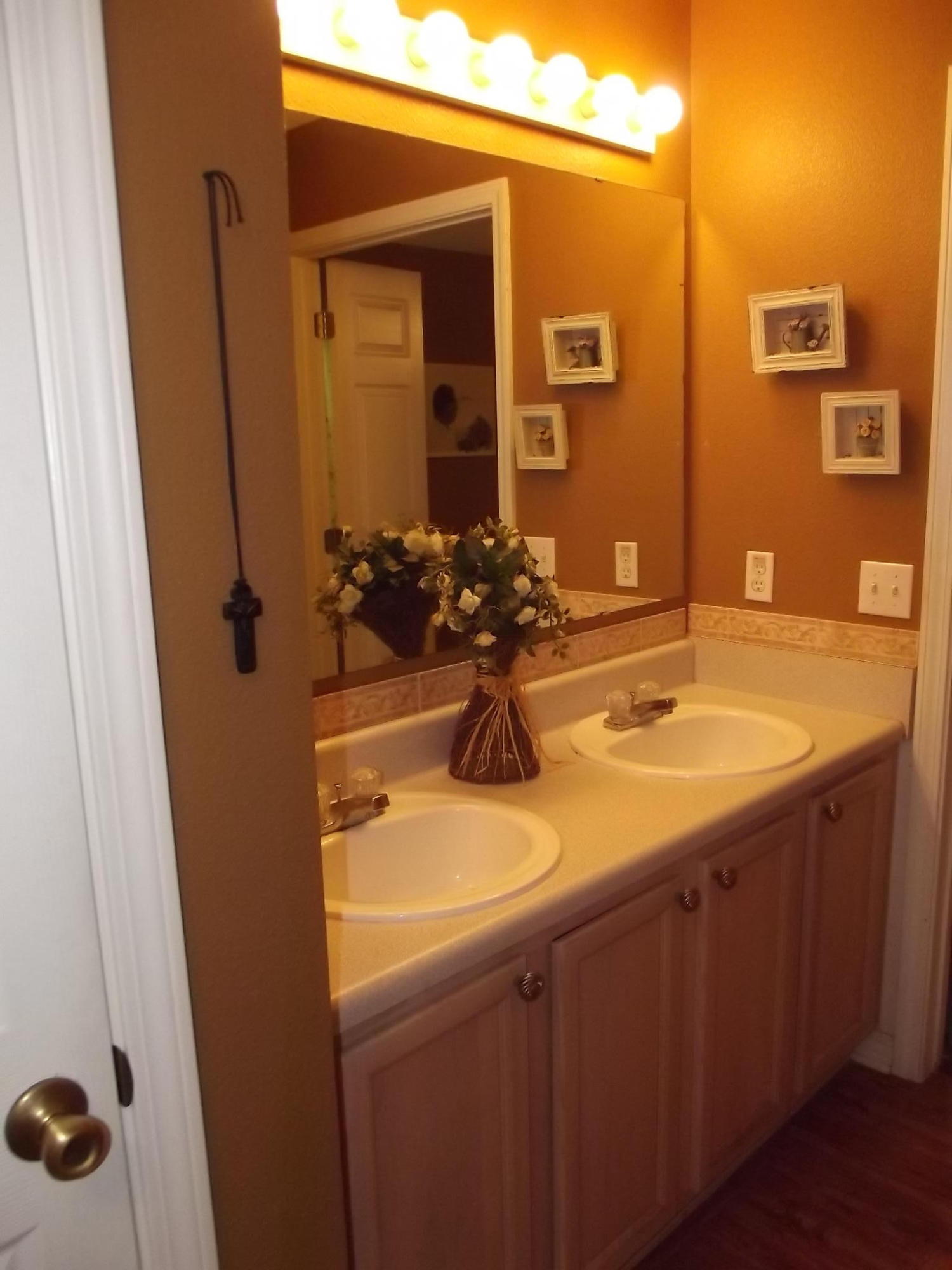 LIGHTHOUSE POINTE UNIT 1 & 2 - Residential