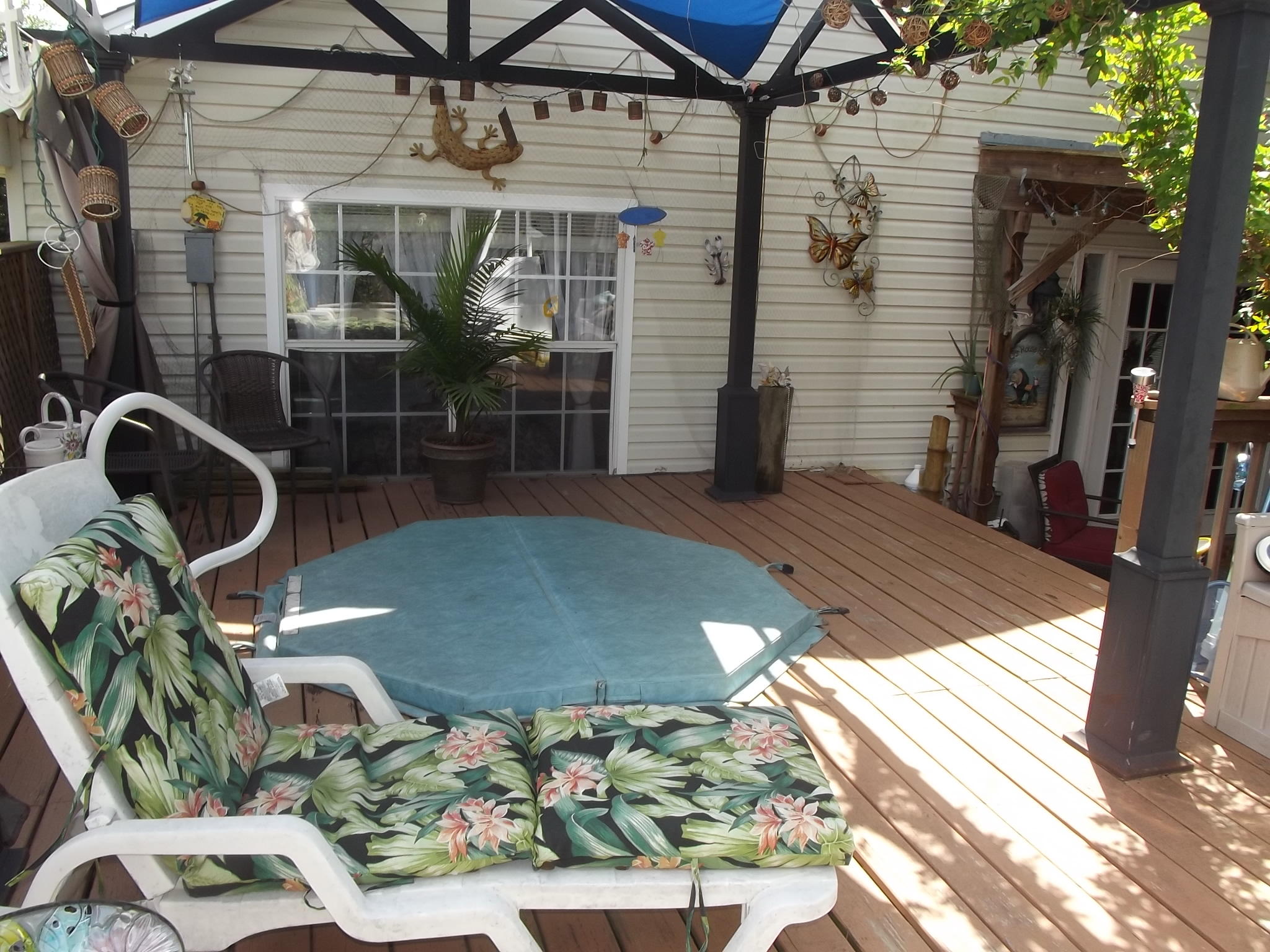 LIGHTHOUSE POINTE UNIT 1 & 2 - Residential