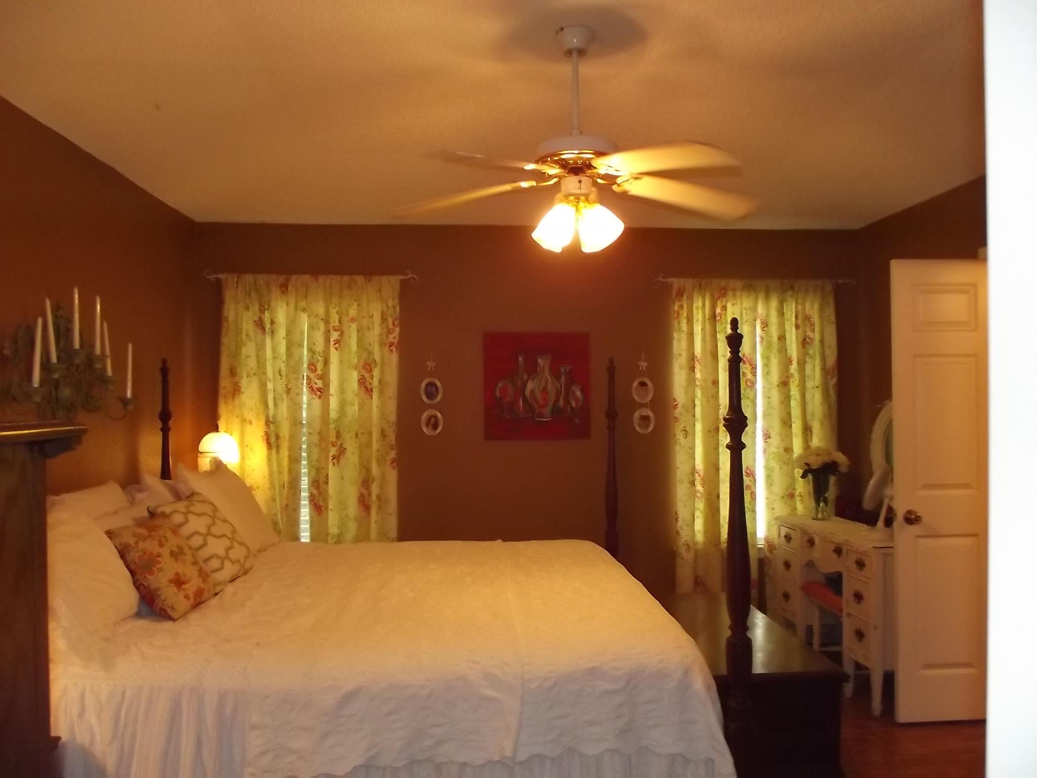 LIGHTHOUSE POINTE UNIT 1 & 2 - Residential