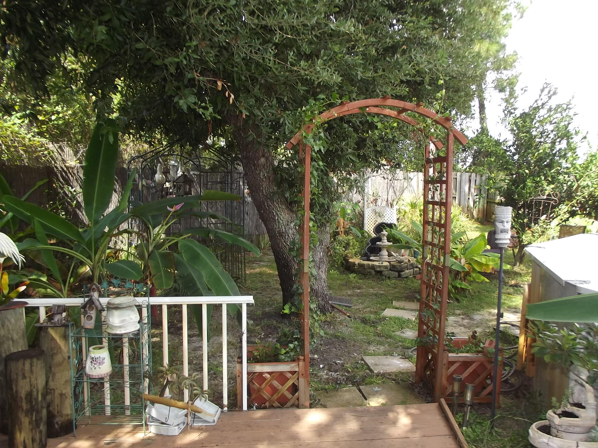 LIGHTHOUSE POINTE UNIT 1 & 2 - Residential