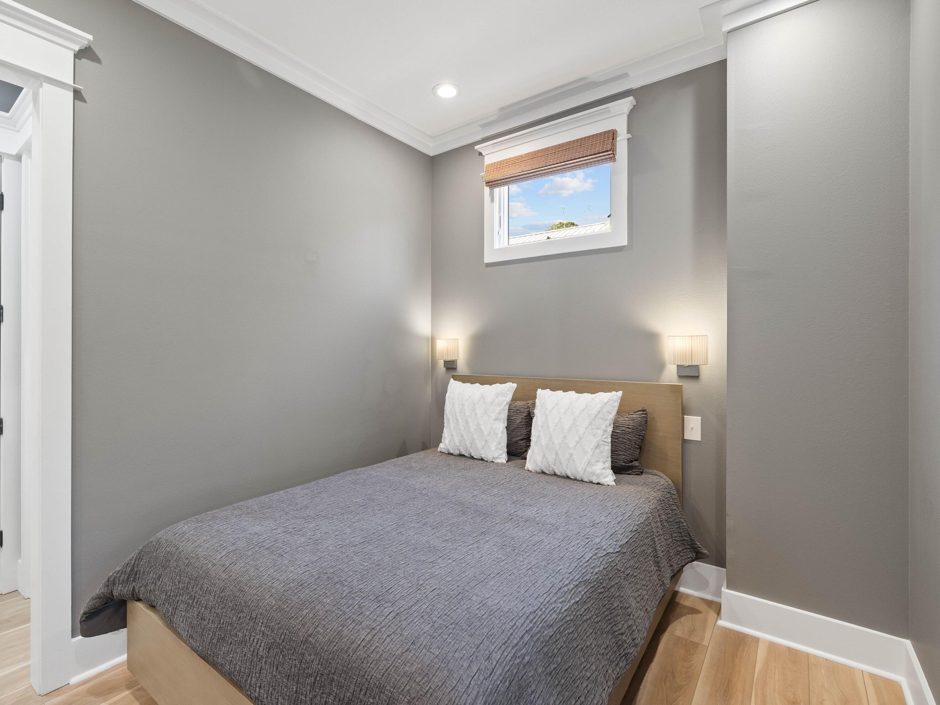 Turquoise Beach 3rd Addn - Residential