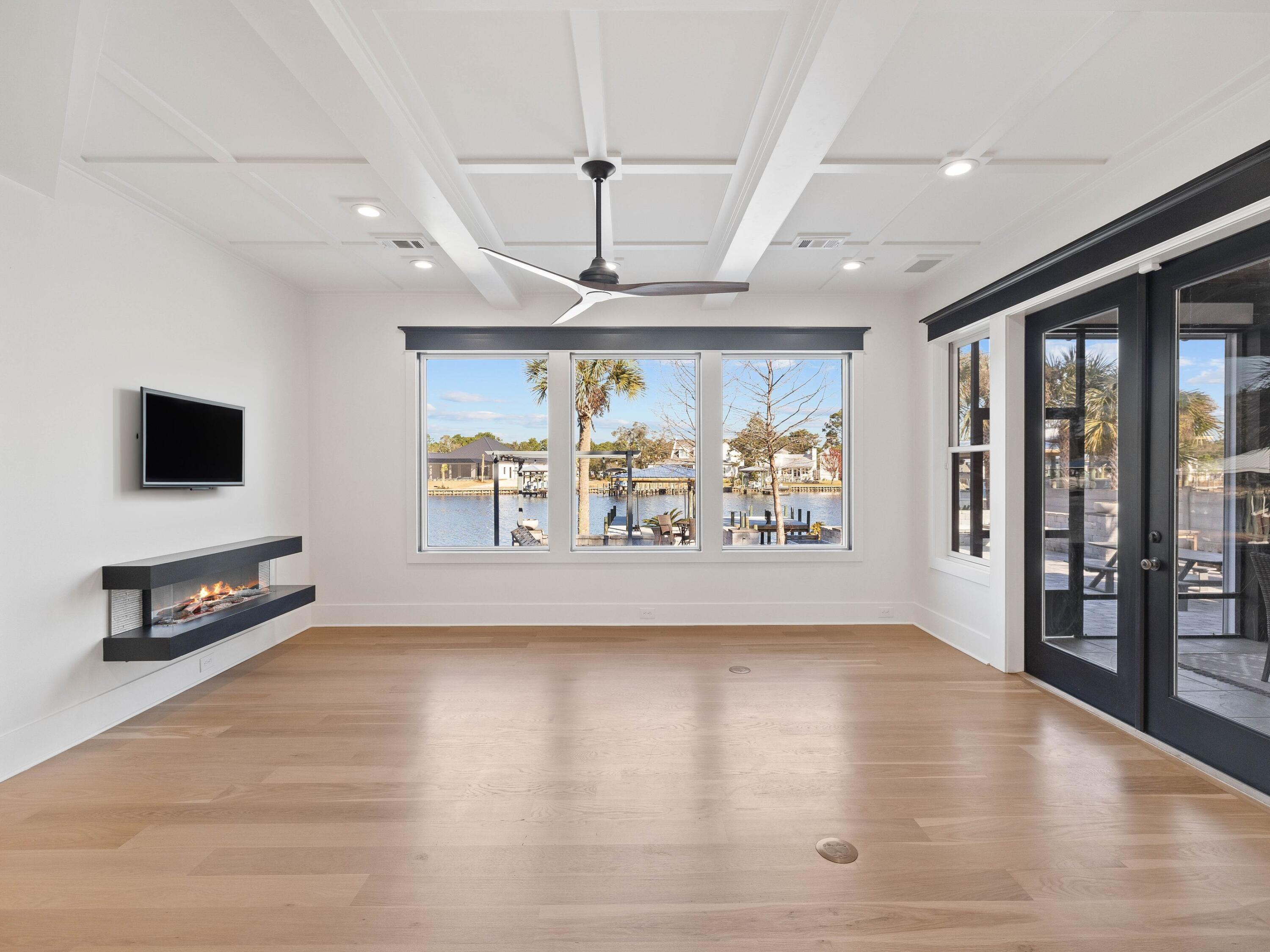 Turquoise Beach 3rd Addn - Residential