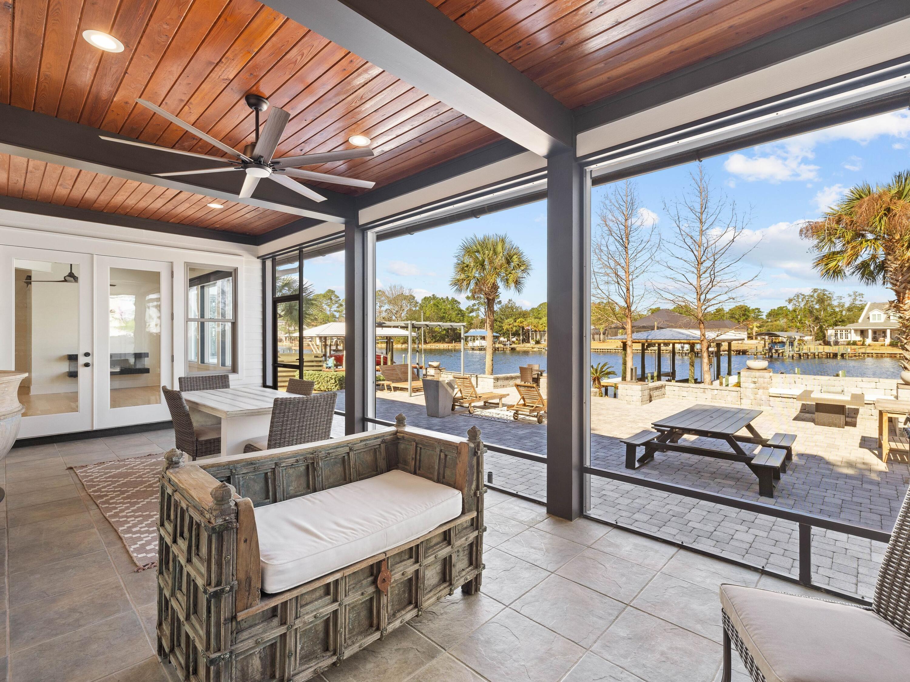 Turquoise Beach 3rd Addn - Residential