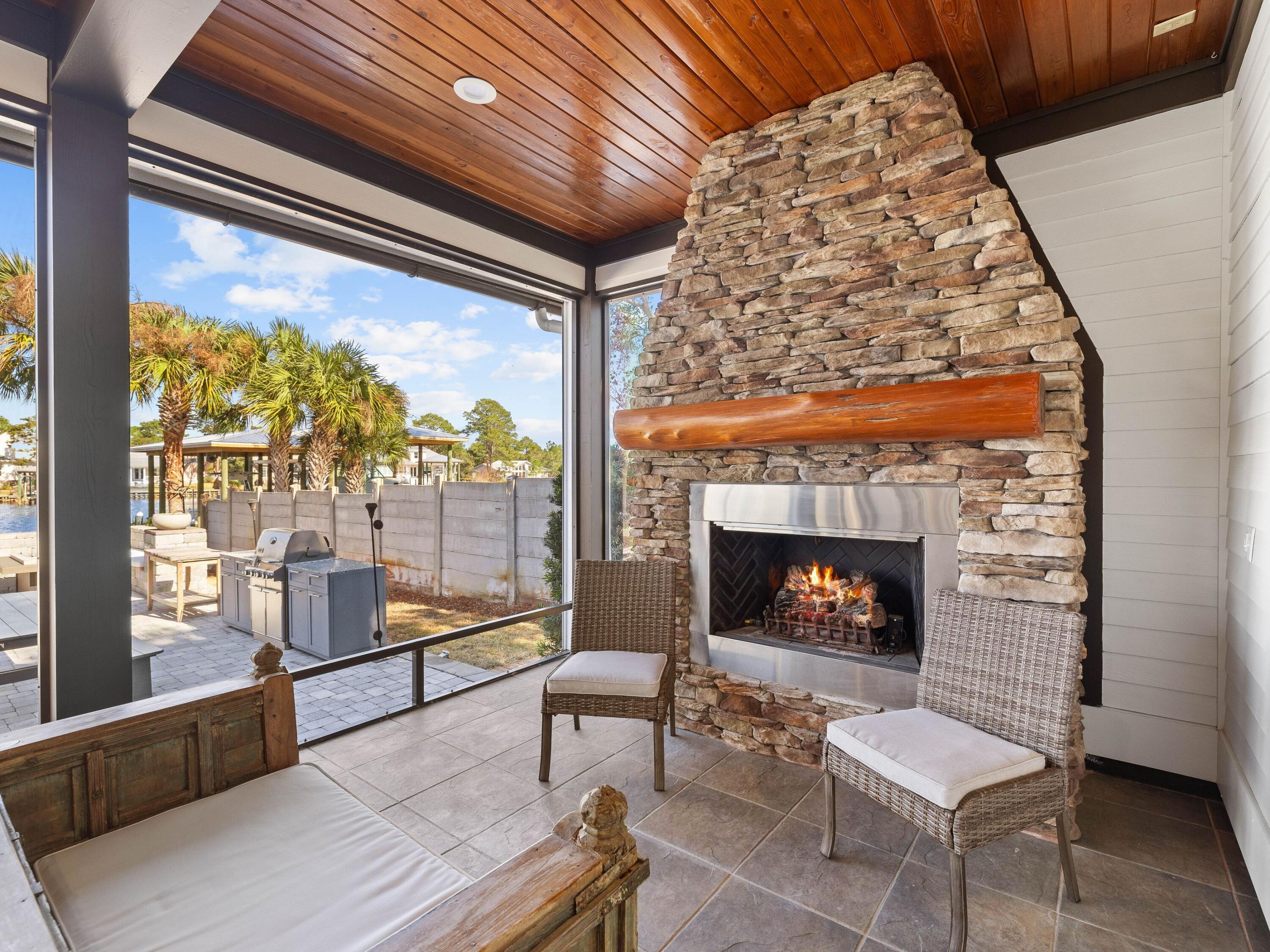 Turquoise Beach 3rd Addn - Residential
