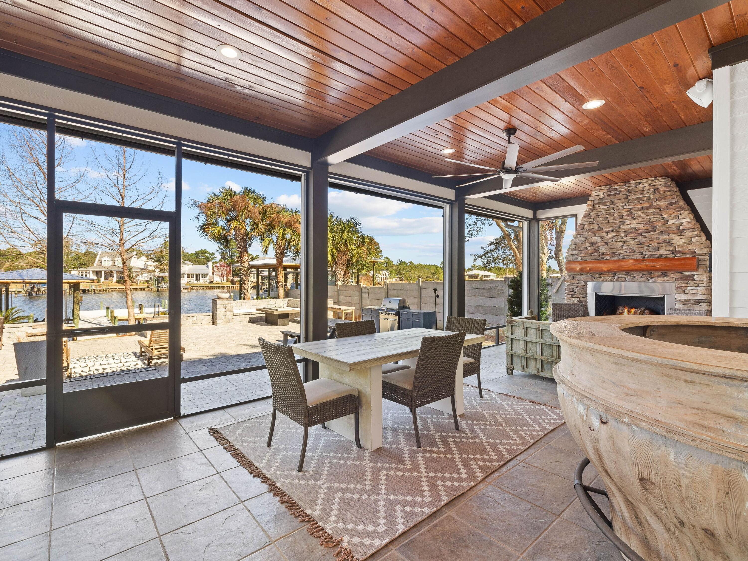 Turquoise Beach 3rd Addn - Residential