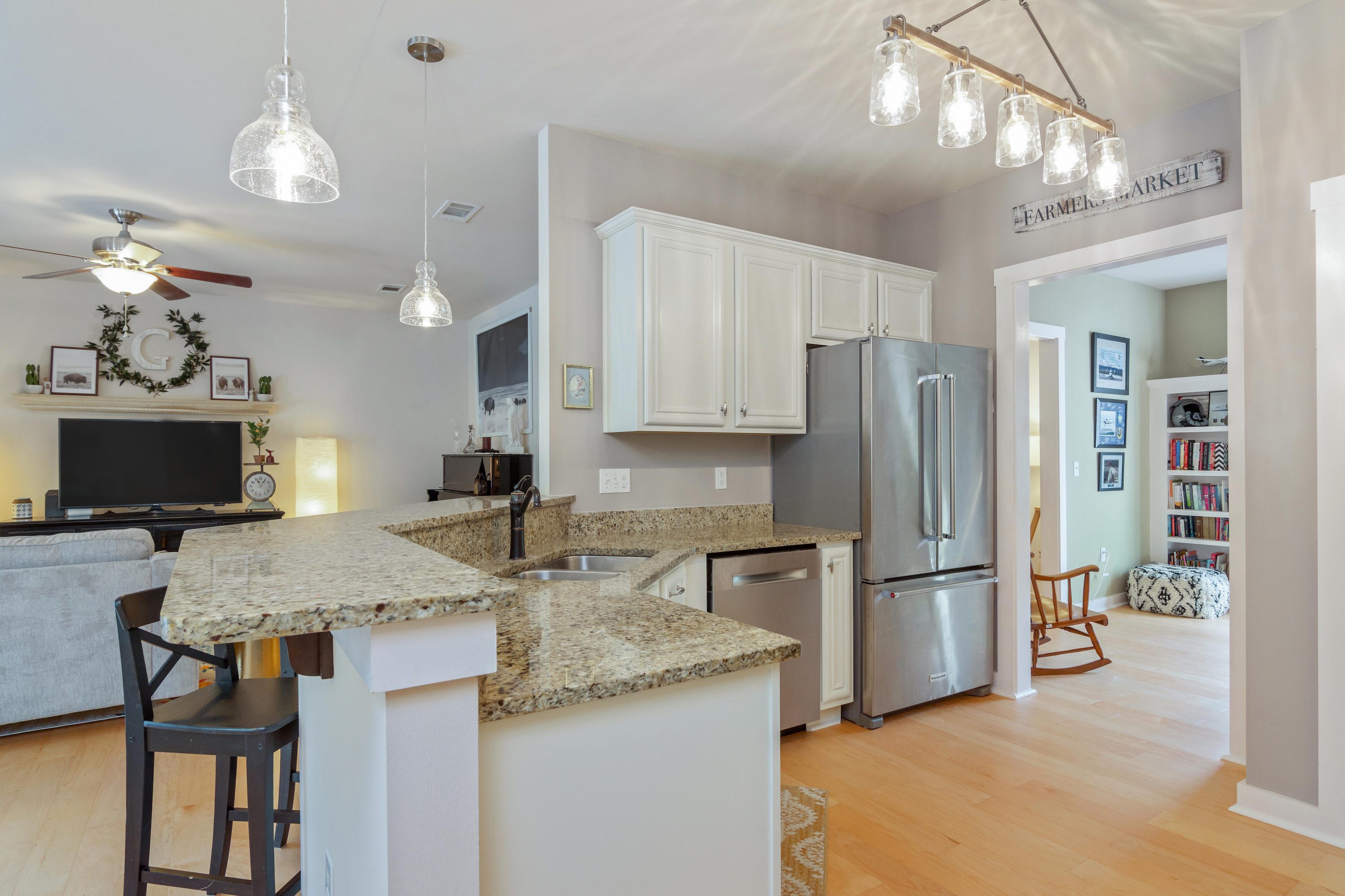 WALSH GLEN ESTATES - Residential