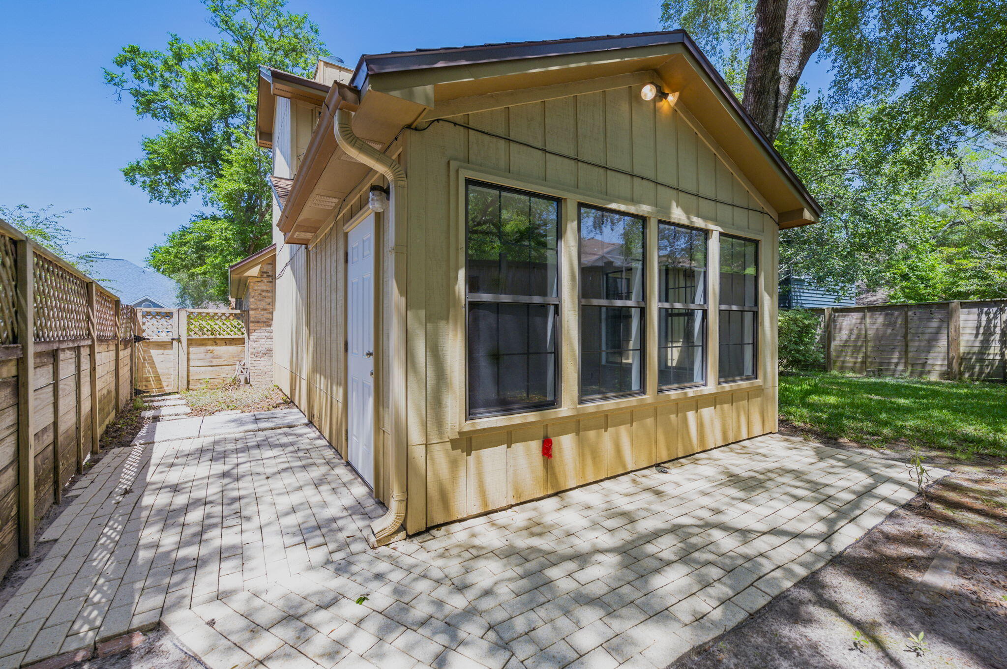 CROSSWINDS - Residential