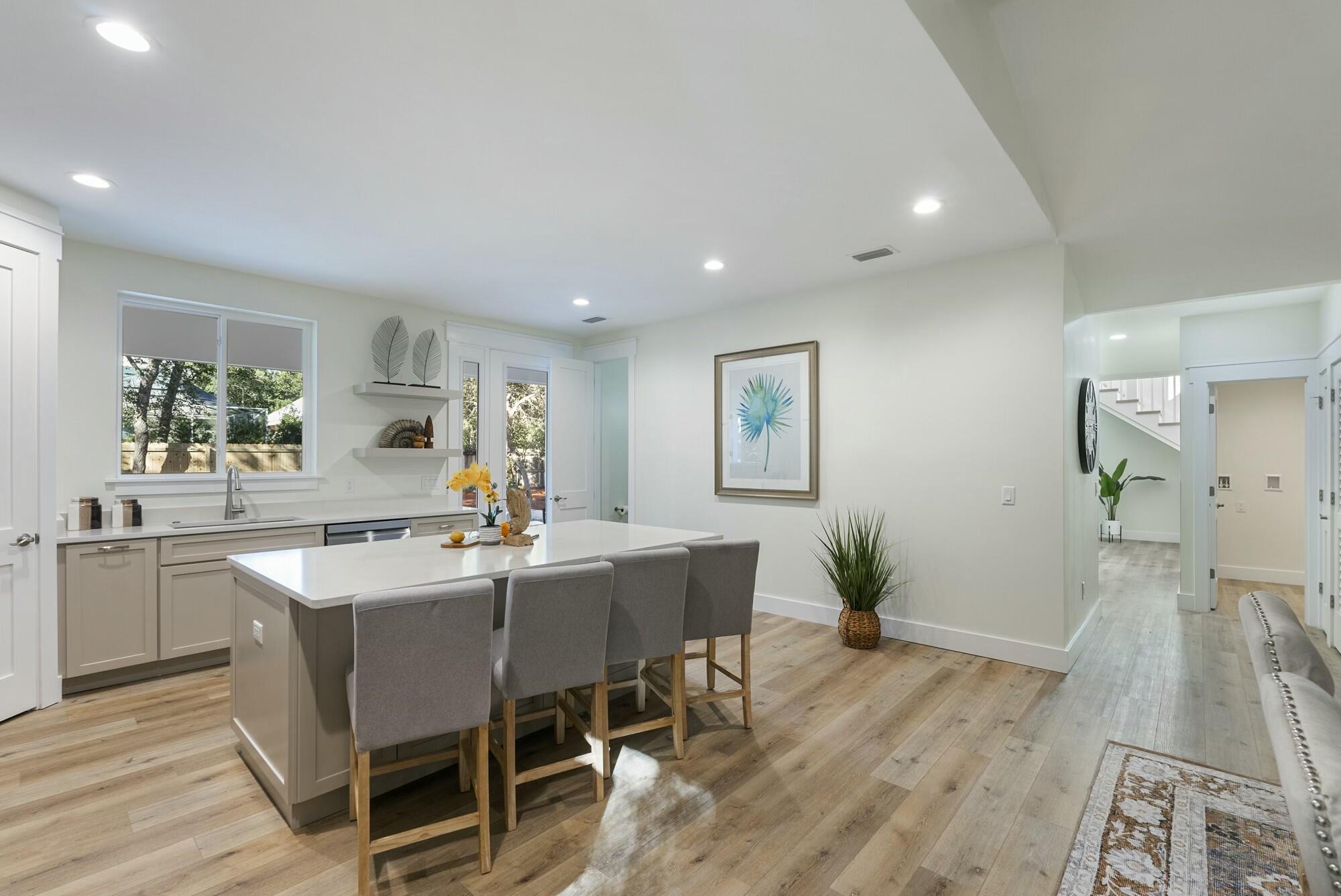 SEACREST - Residential Lease
