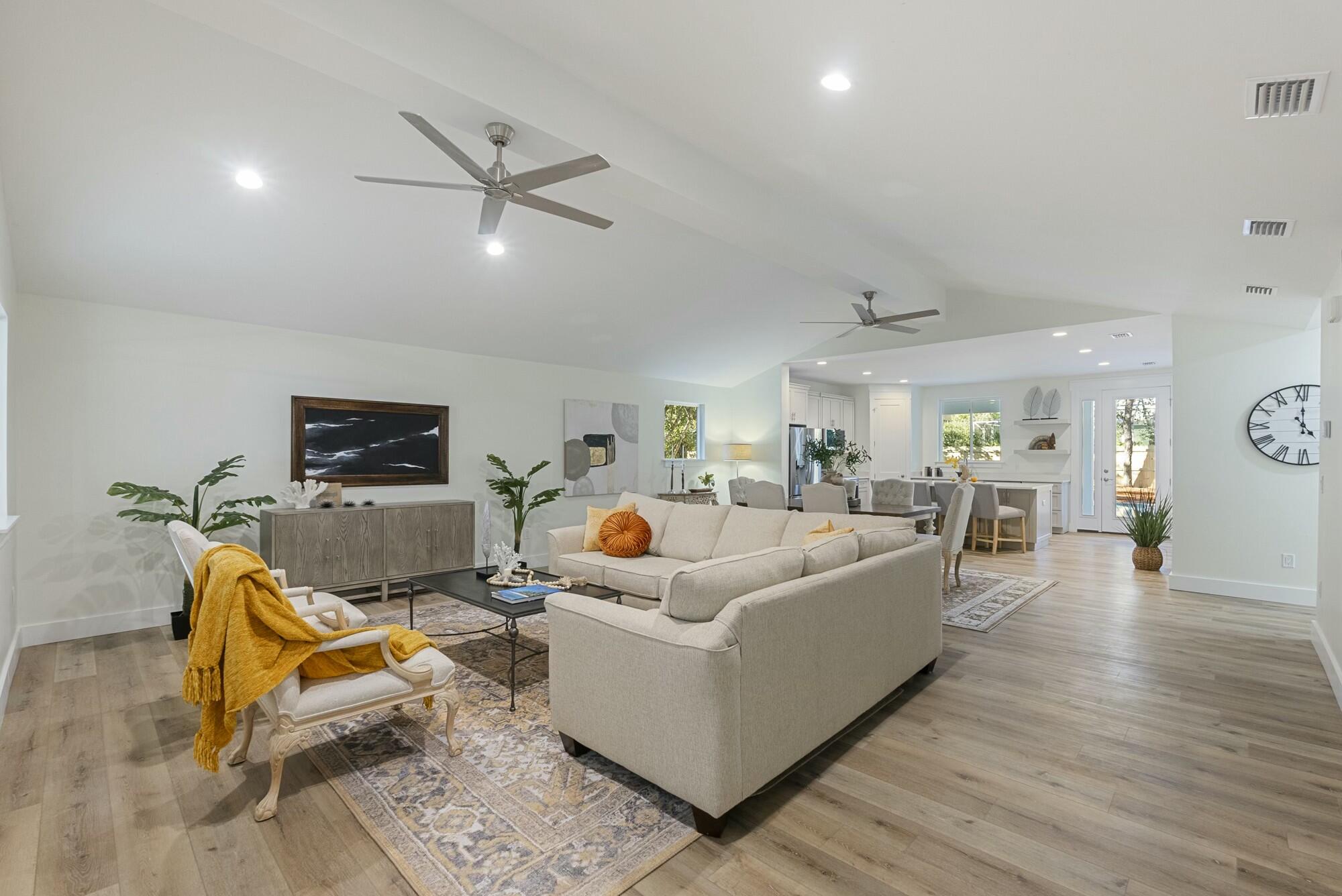 SEACREST - Residential Lease