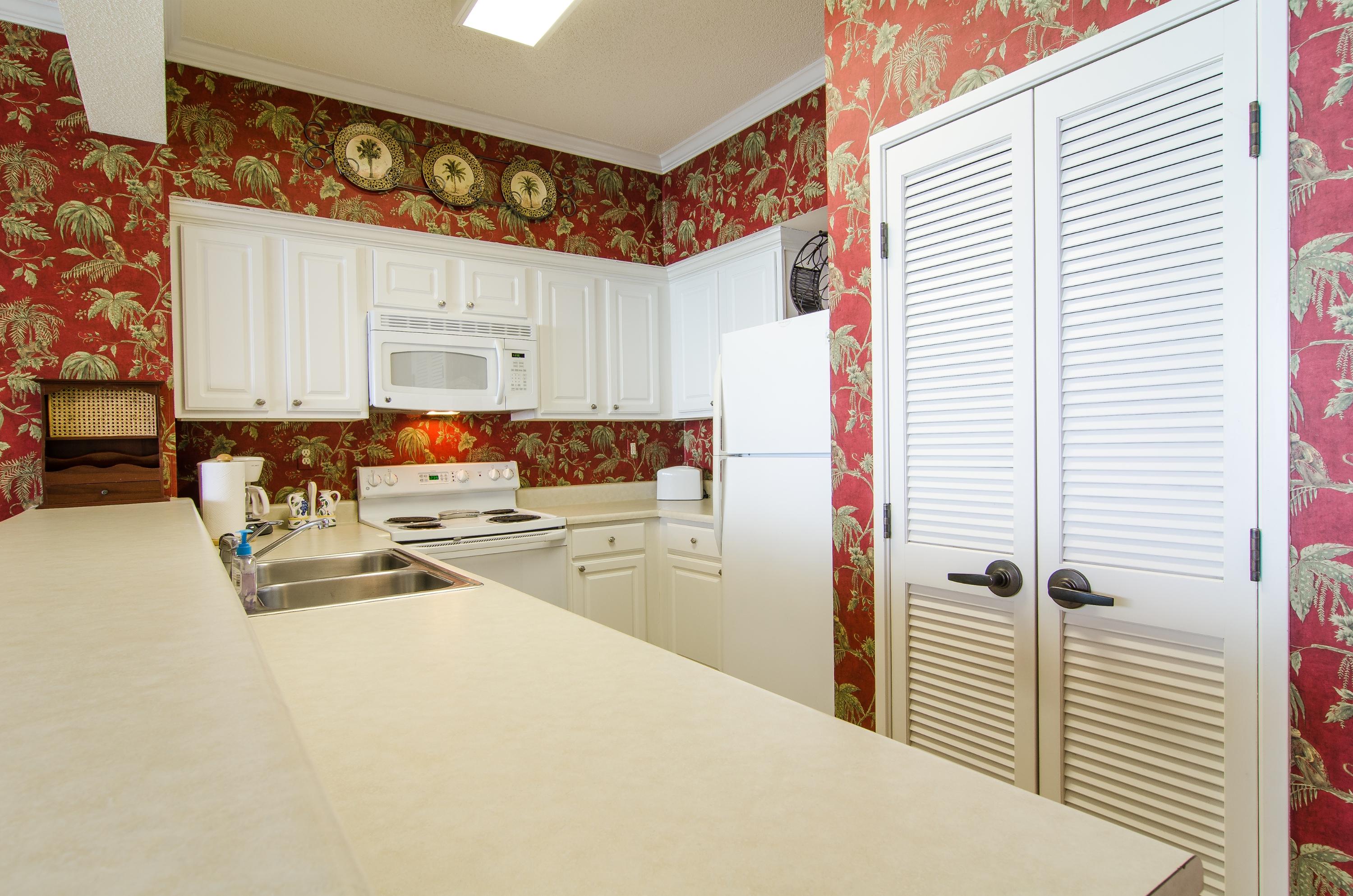 TIDES AT TOPS'L - Residential