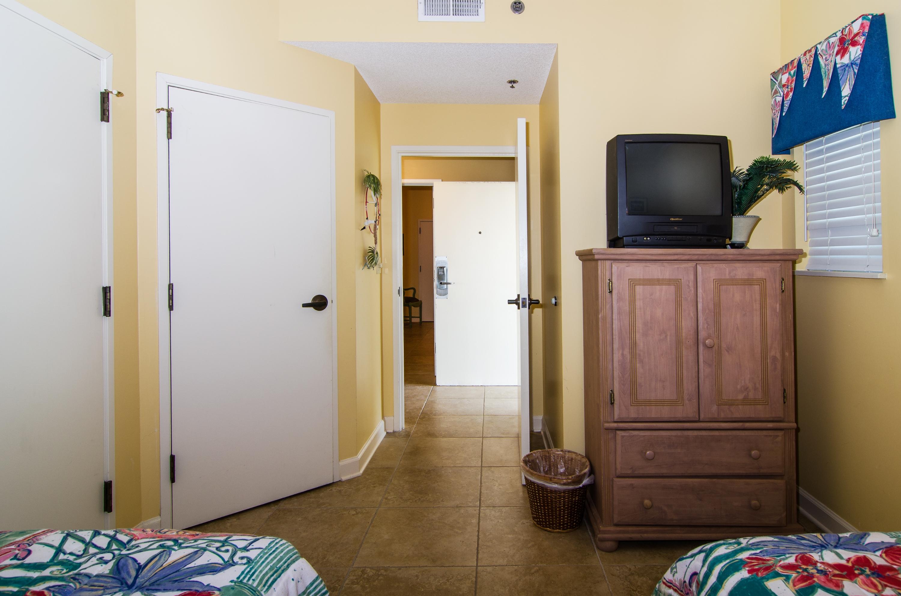 TIDES AT TOPS'L - Residential