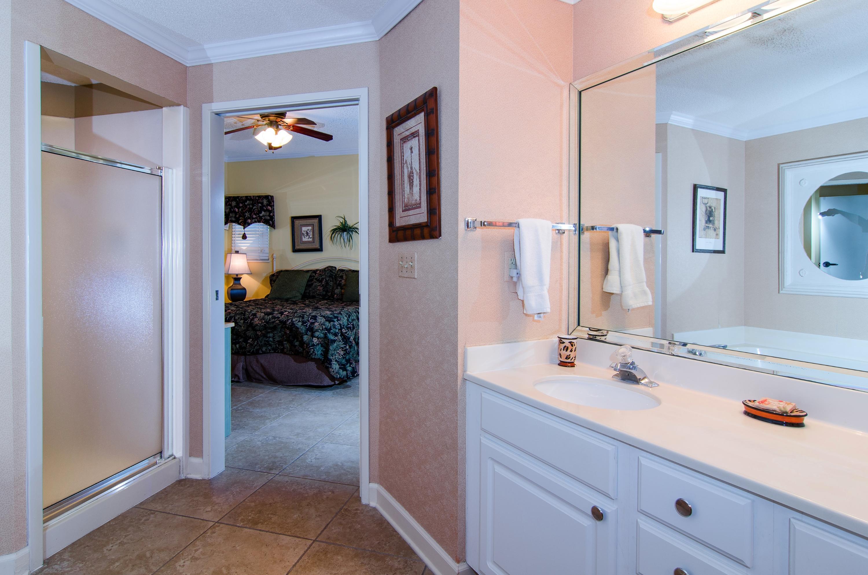 TIDES AT TOPS'L - Residential