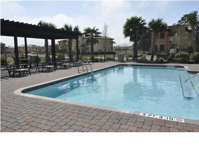 VILLA LAGO - Residential Lease