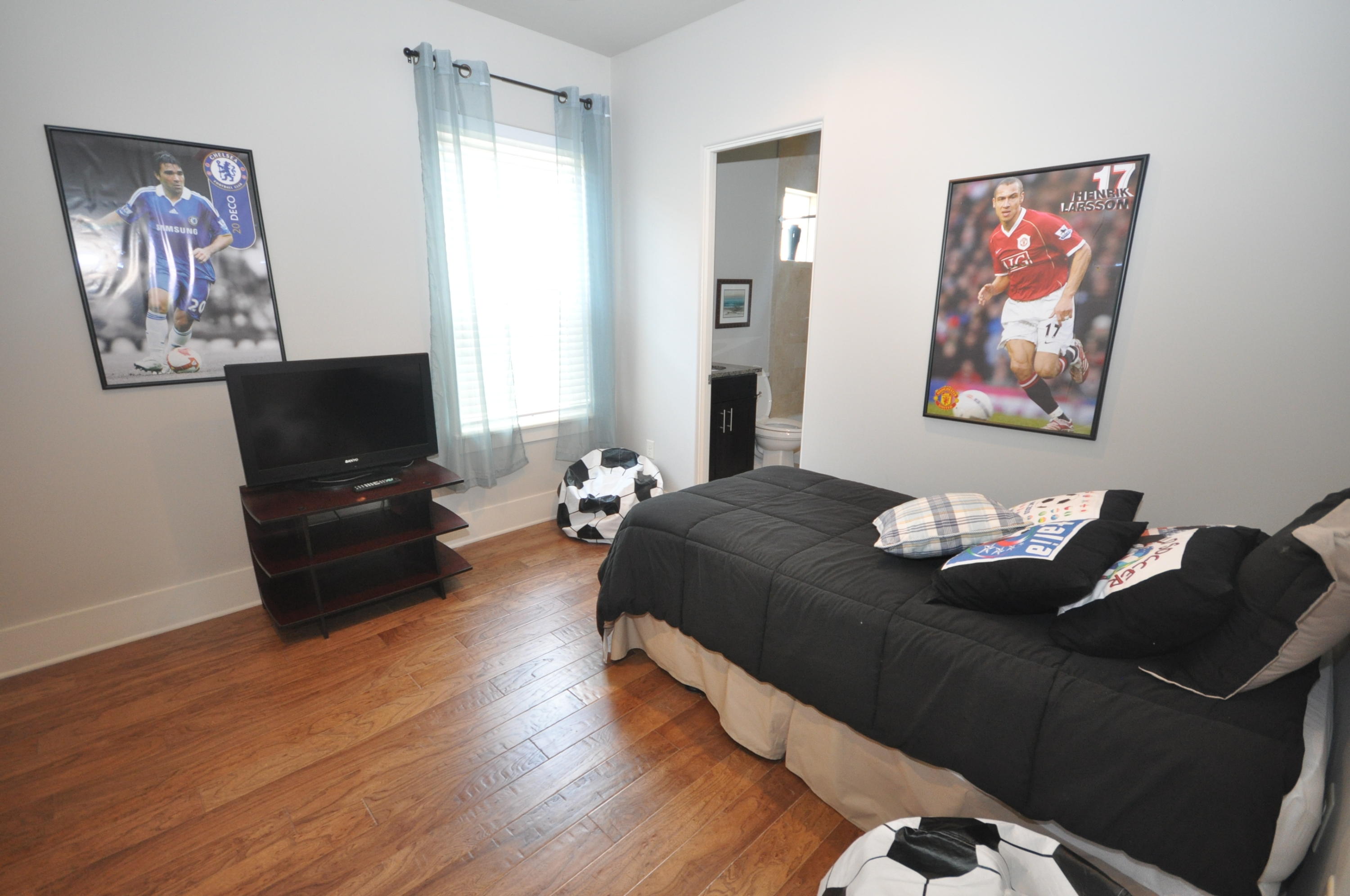 VILLA LAGO - Residential Lease