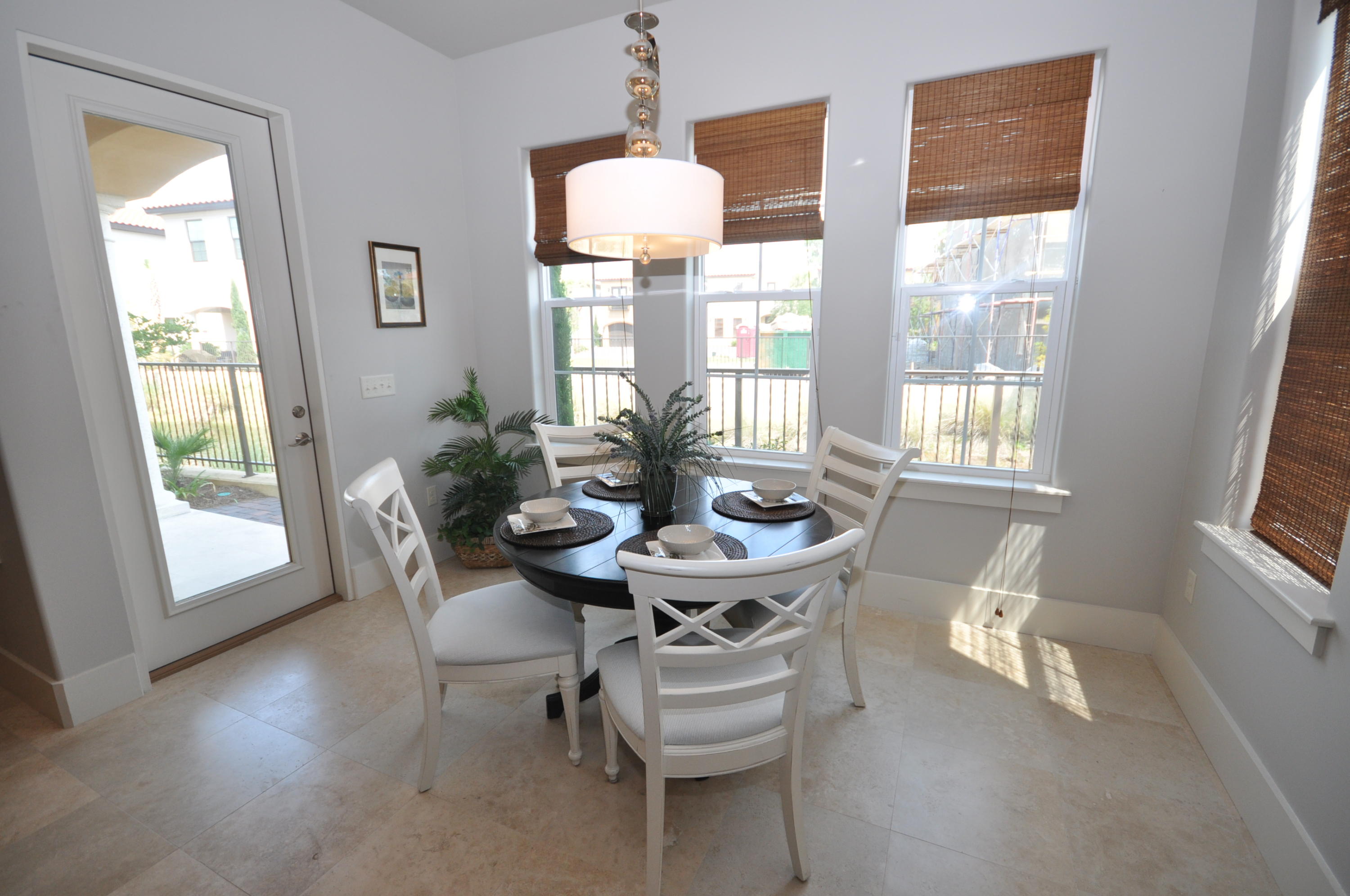 VILLA LAGO - Residential Lease